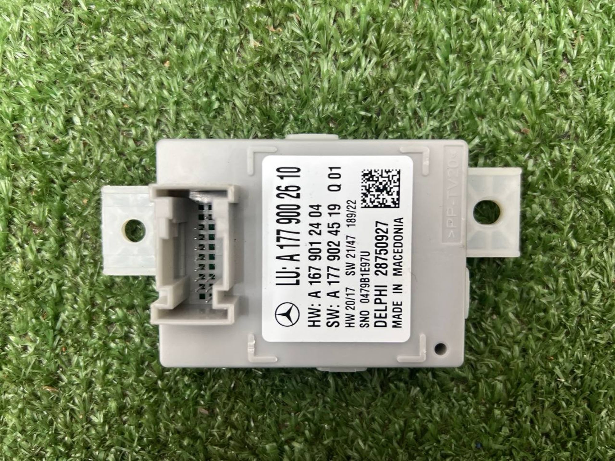 https://ycs.partsauto.market/partsauto-images/thmbs/userImages/h353NjtZg3VDP19b5HMt7LlpbQ93/part/a9a8519f-dda8-42bc-a10d-a9d6111495fc_1731000099521.jpg