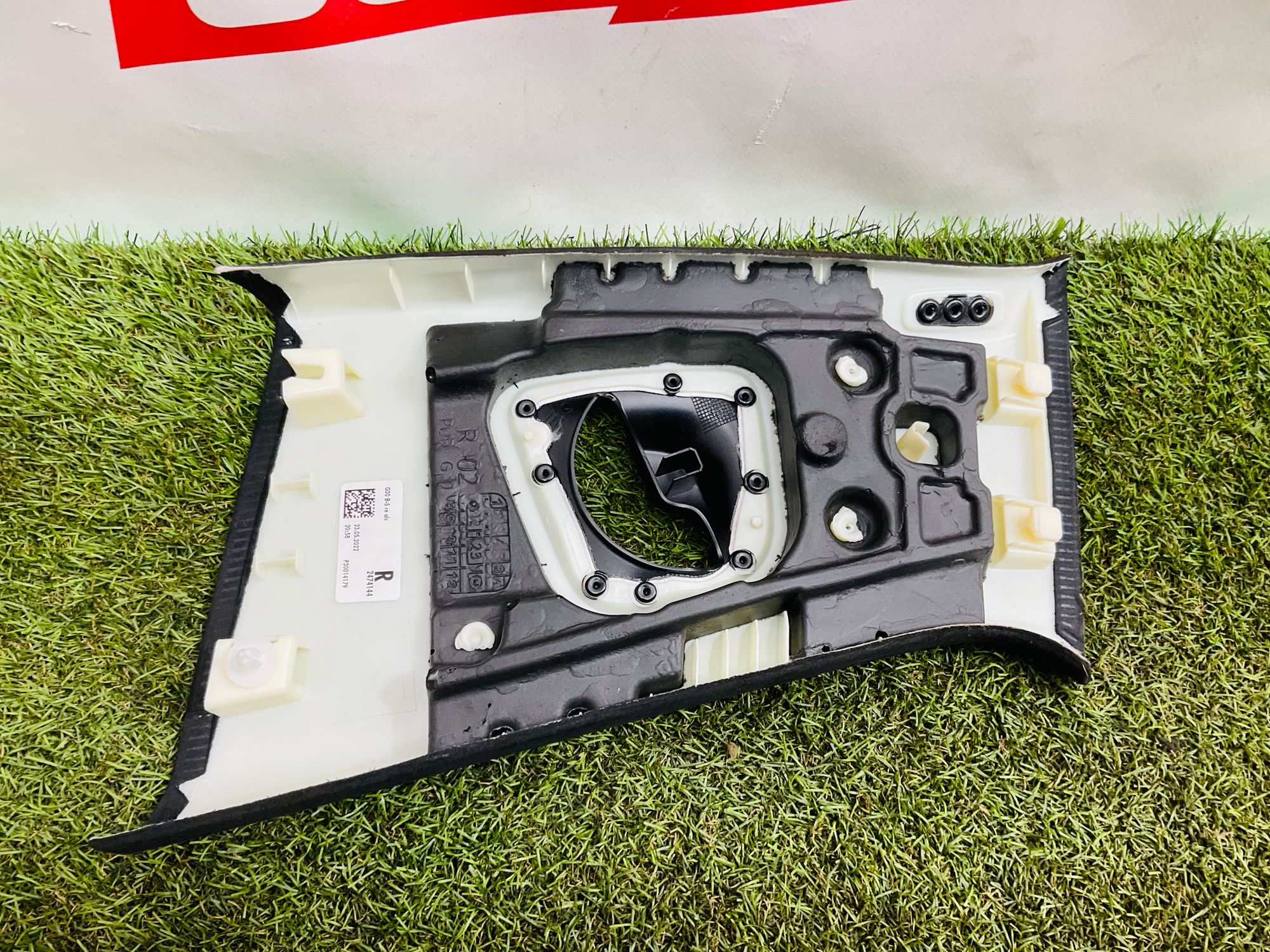 https://ycs.partsauto.market/partsauto-images/thmbs/userImages/h353NjtZg3VDP19b5HMt7LlpbQ93/part/ab08f660-ba56-4914-8e7e-75e1fd295b72_1778932889254.jpg