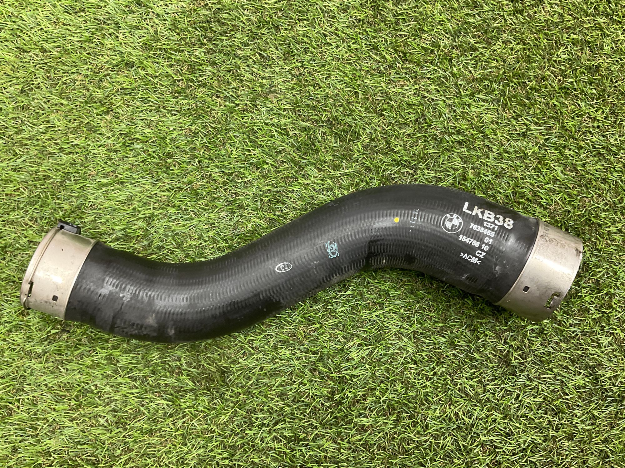 Патрубок интеркулера BMW 3 серия, F30/F31 рестайлинг, 6000 рублей, Москва