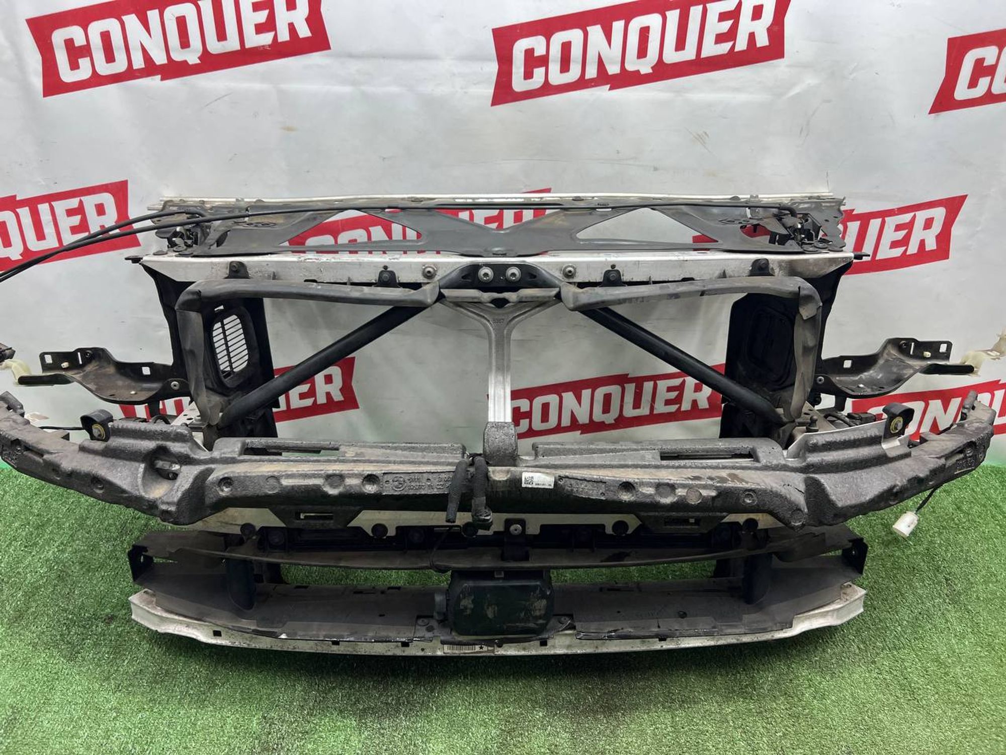 https://ycs.partsauto.market/partsauto-images/thmbs/userImages/h353NjtZg3VDP19b5HMt7LlpbQ93/part/ab83d9e9-8a49-4c24-9f0a-3e28d9a24d86_1730214810551.jpg