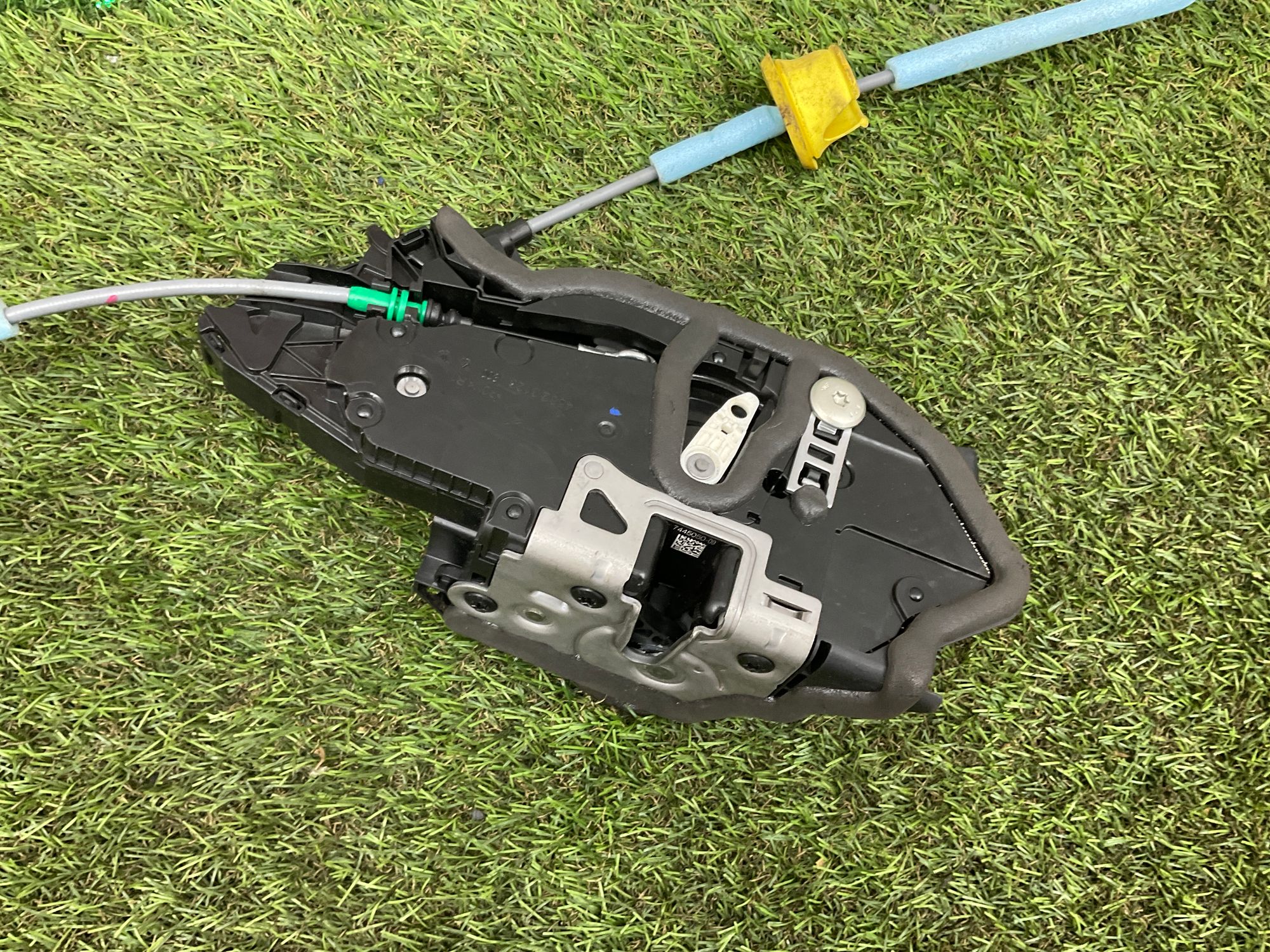 Замок двери передний правый BMW 3 серия, G20/G21 2018, 3000 рублей, Москва