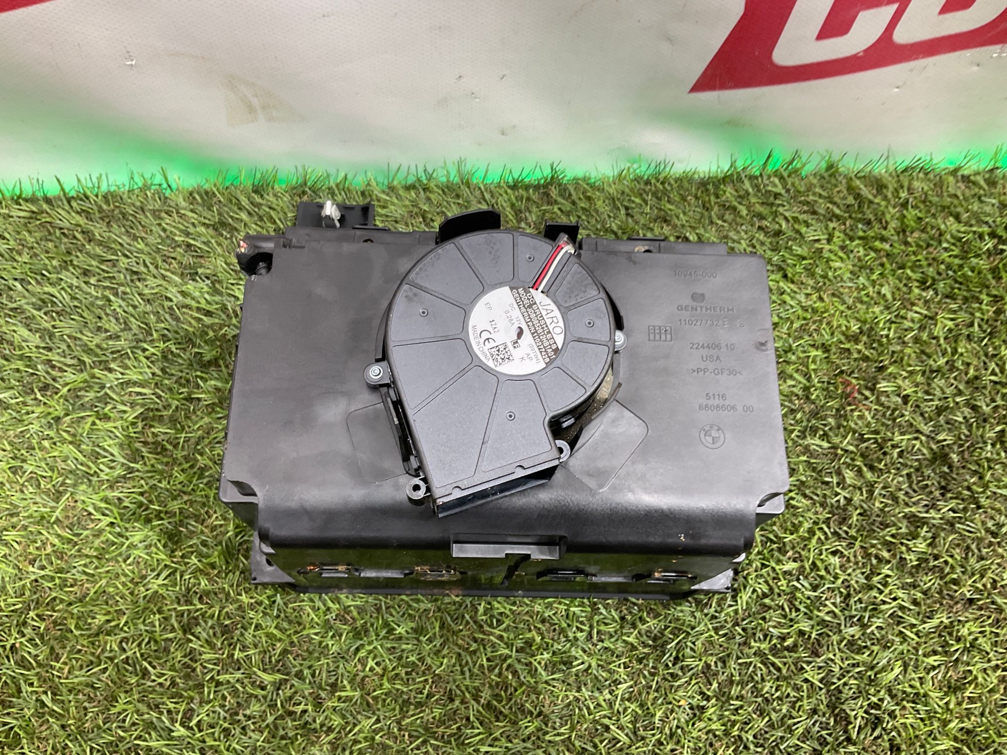 Термоподстаканник центральной консоли BMW X5, G05, 25000 рублей, Москва