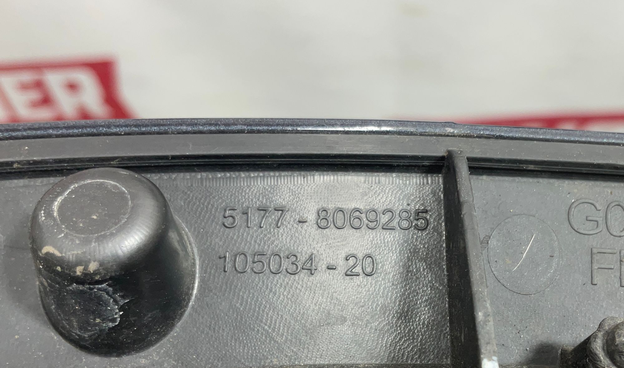 https://ycs.partsauto.market/partsauto-images/thmbs/userImages/h353NjtZg3VDP19b5HMt7LlpbQ93/part/acb56304-5363-463e-8c0e-a2c945993449_1741962941432.jpg