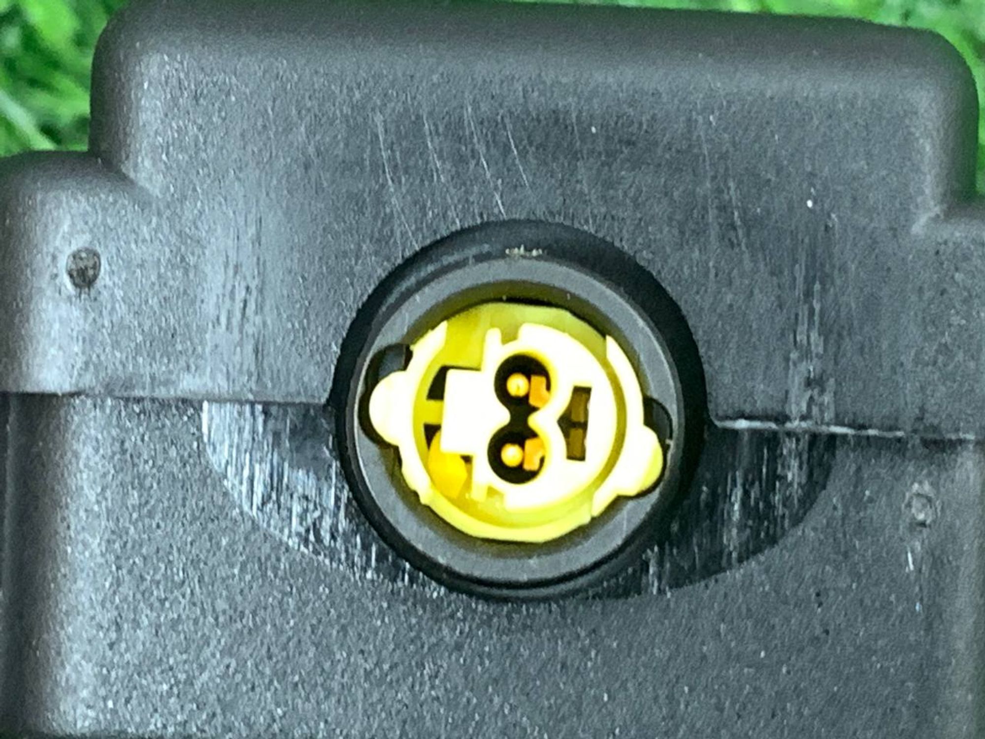 https://ycs.partsauto.market/partsauto-images/thmbs/userImages/h353NjtZg3VDP19b5HMt7LlpbQ93/part/ad146f36-27d0-4c43-9850-33969802c2cc_1733494753704.jpg