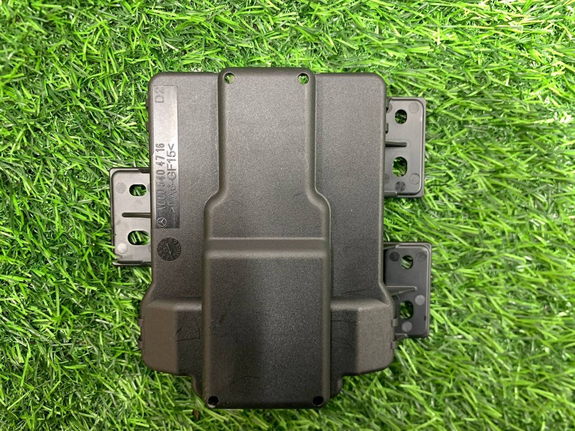https://ycs.partsauto.market/partsauto-images/thmbs/userImages/h353NjtZg3VDP19b5HMt7LlpbQ93/part/ad536a04-746b-4ccb-92fa-9ecde3b767ce_1733494753816.jpg
