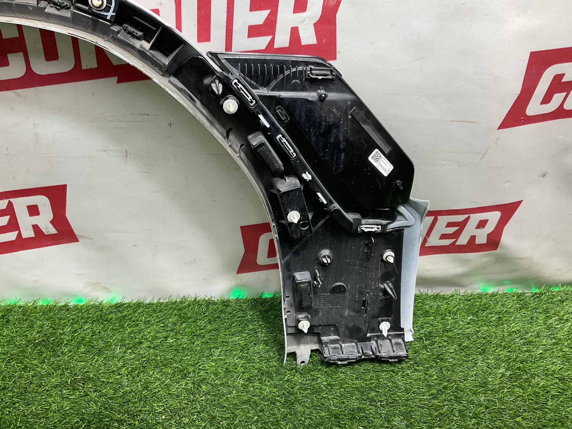 https://ycs.partsauto.market/partsauto-images/thmbs/userImages/h353NjtZg3VDP19b5HMt7LlpbQ93/part/ade879a2-349e-44ce-a950-16add878bef7_1735031342417.jpg