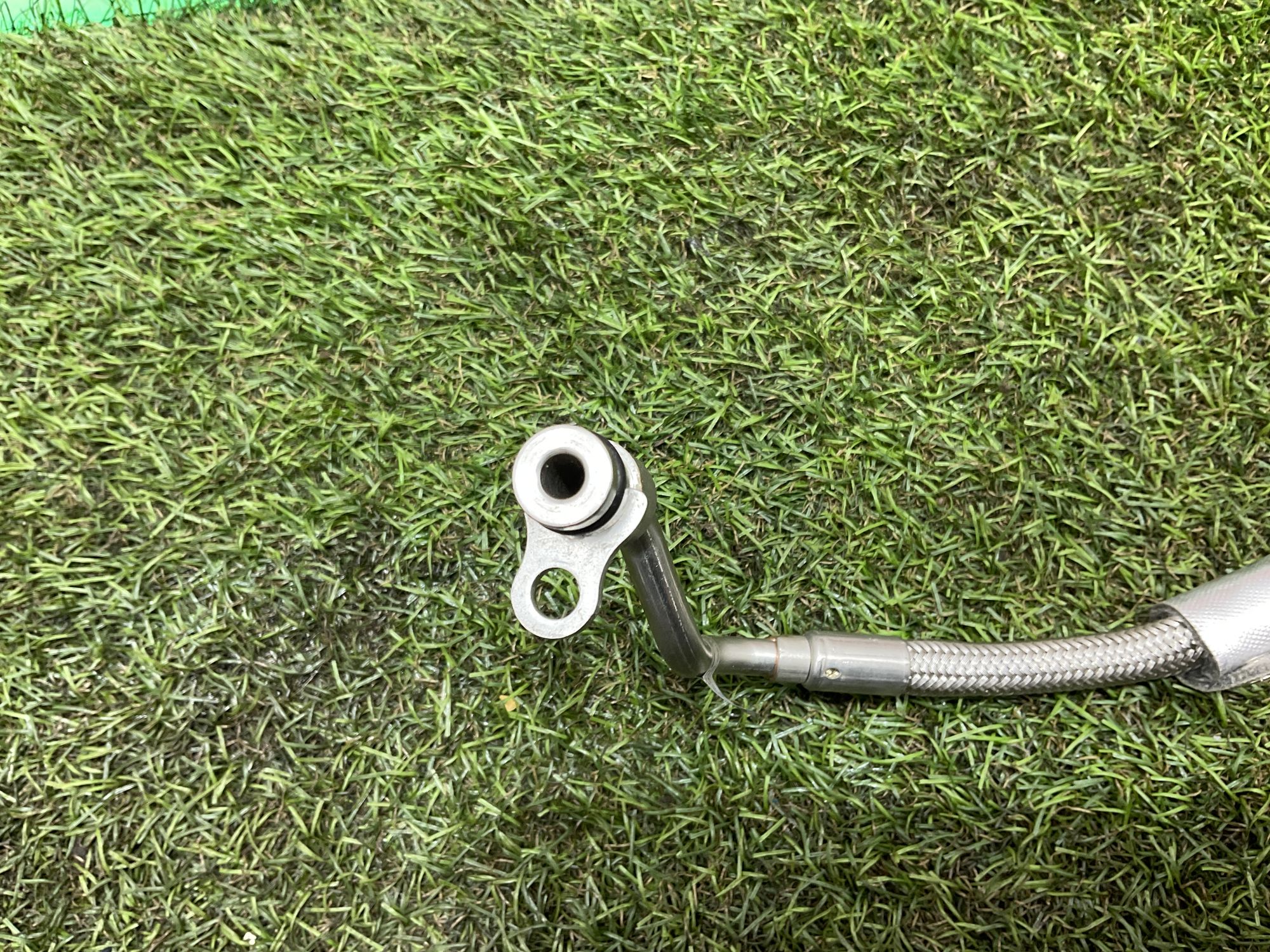 Трубка маслоподачи турбины Mercedes-Benz G-Класс, W463 (2018—2024), 3000 рублей, Москва