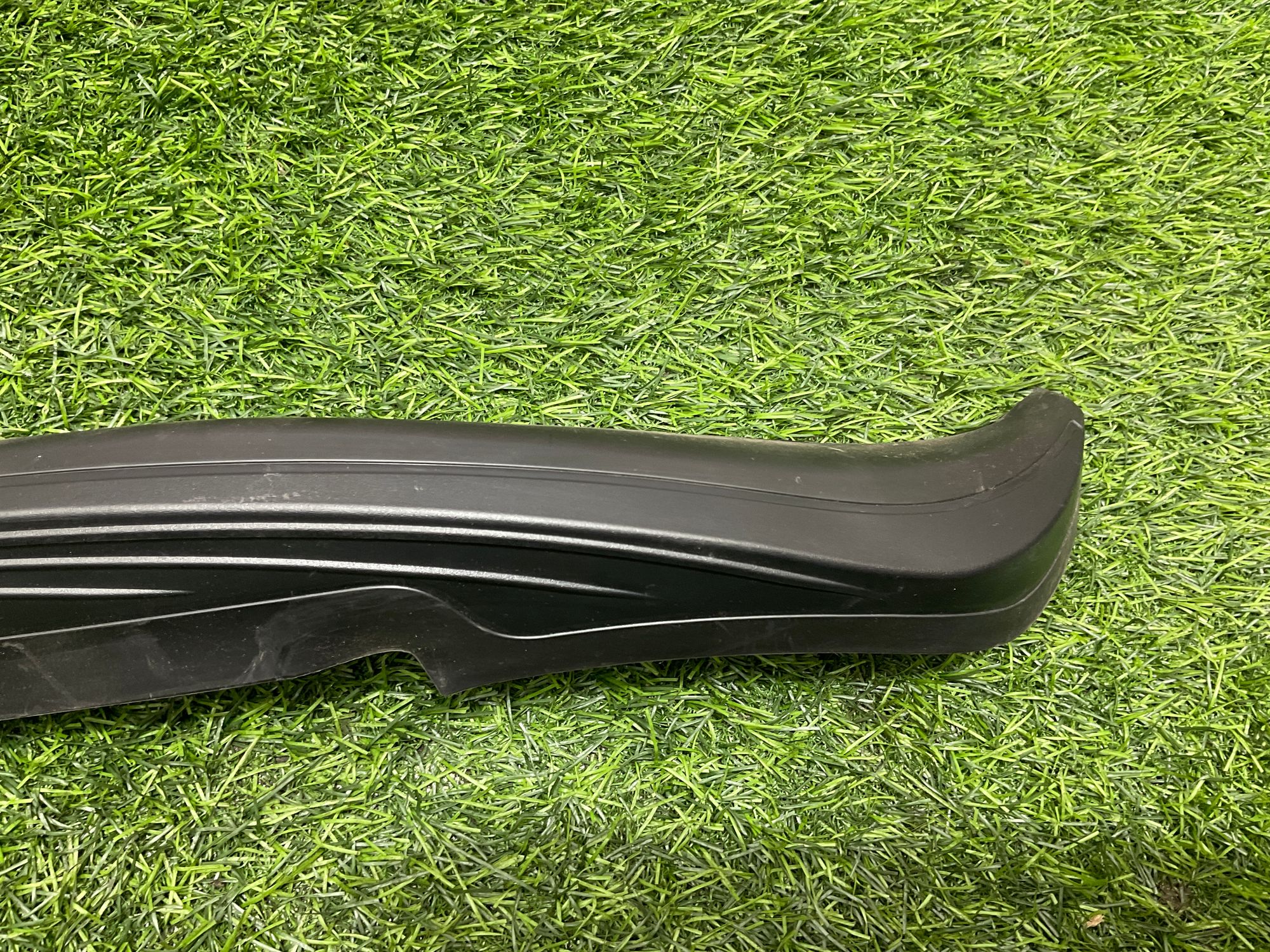 https://ycs.partsauto.market/partsauto-images/thmbs/userImages/h353NjtZg3VDP19b5HMt7LlpbQ93/part/adf72093-bae0-4dde-898b-3c8a755a4e2d_1735218851365.jpg