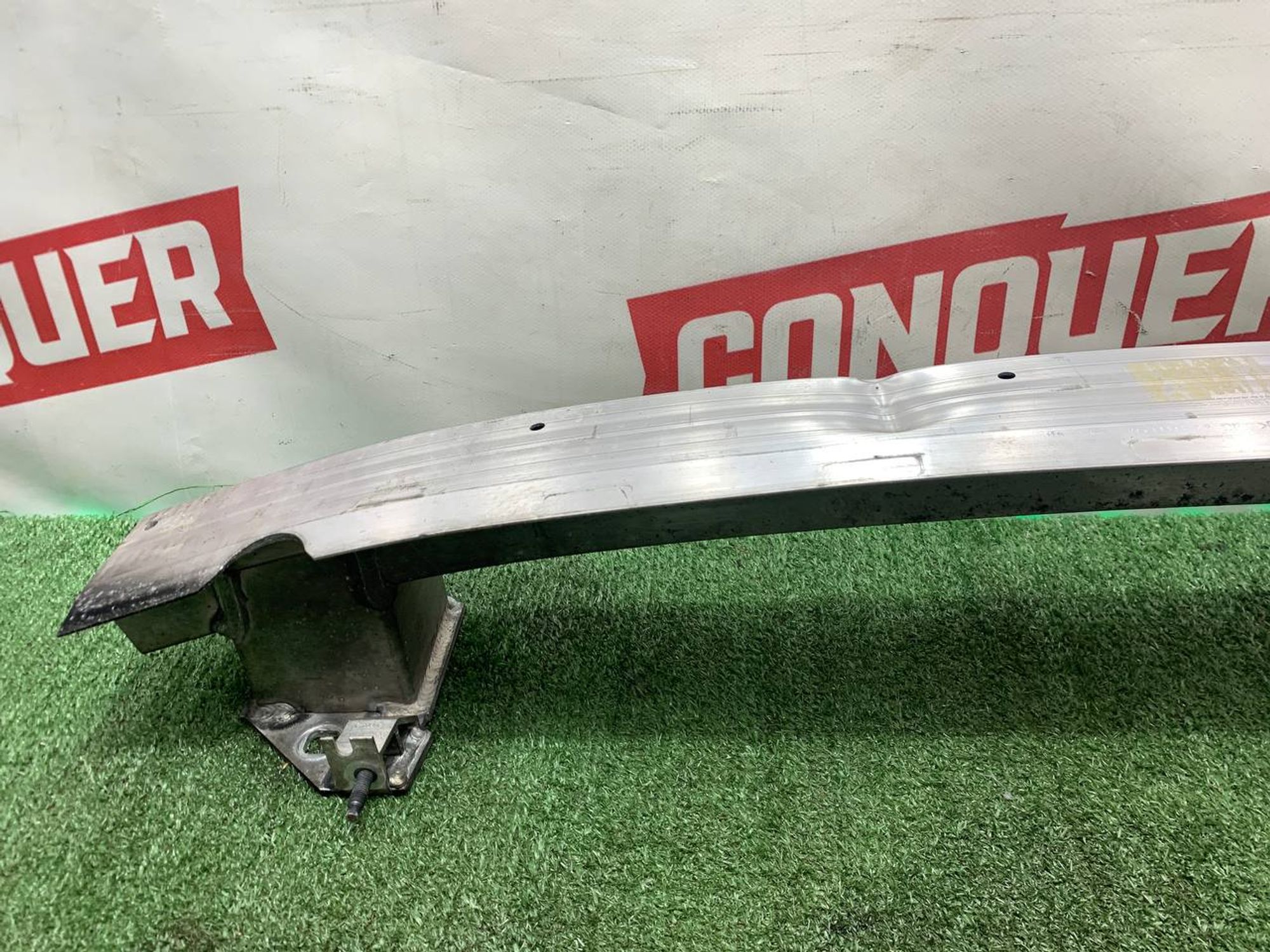 https://ycs.partsauto.market/partsauto-images/thmbs/userImages/h353NjtZg3VDP19b5HMt7LlpbQ93/part/ae45c641-9501-4a49-ba86-4ba93214ecf7_1731084773620.jpg