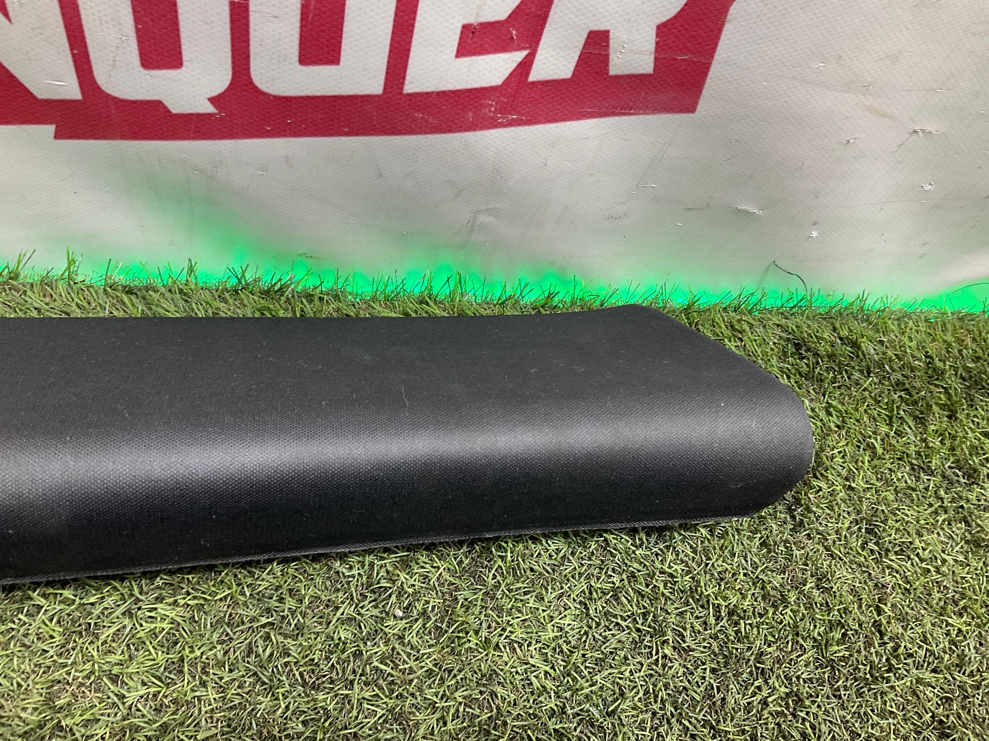 Накладка передней стойки салона правая Land Rover Defender II L663 2022, 9000 рублей, Москва