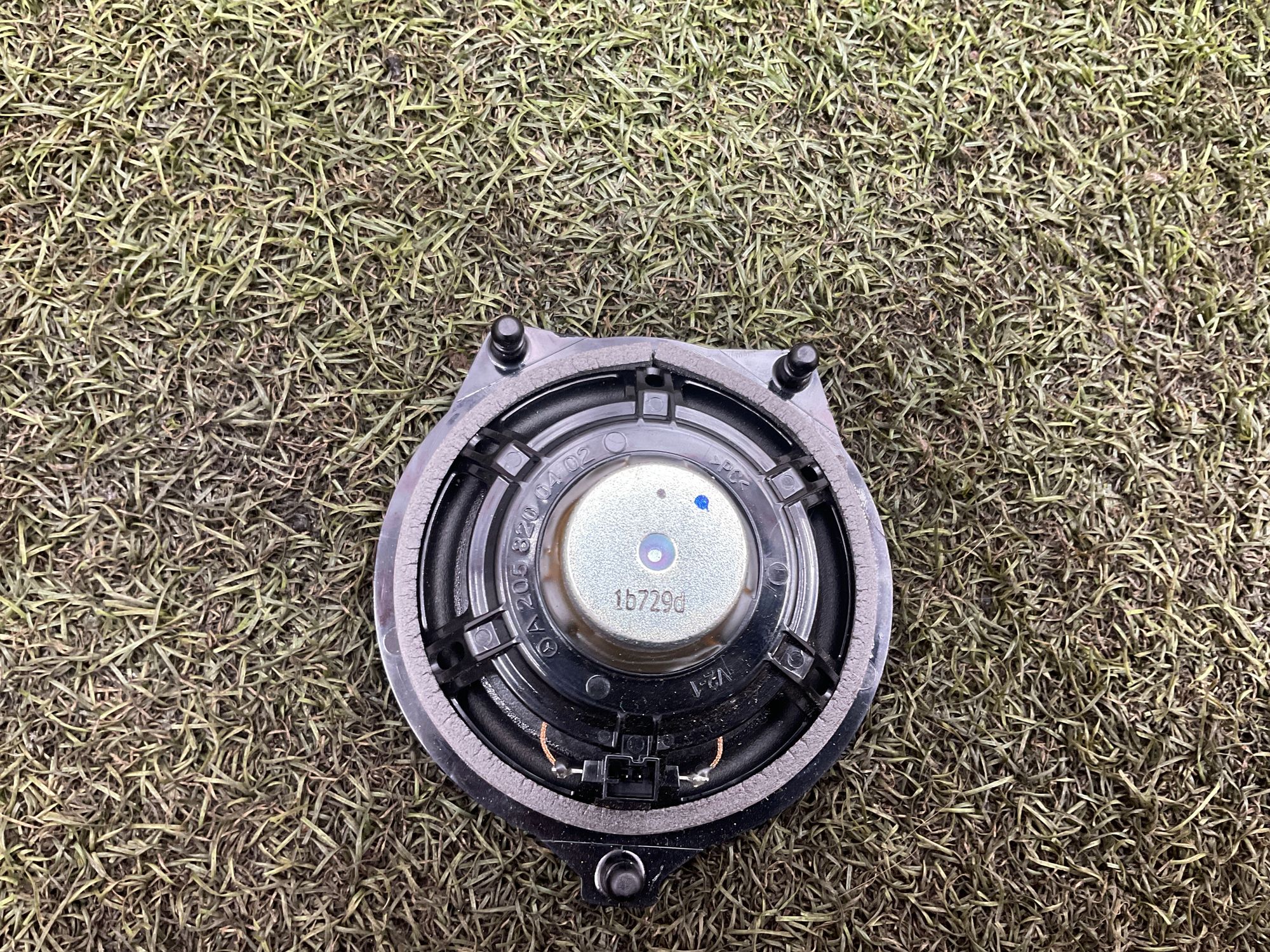 Динамик задний Mercedes-Benz G-Класс AMG W463 (2018—2023) 2023, 1000 рублей, Москва