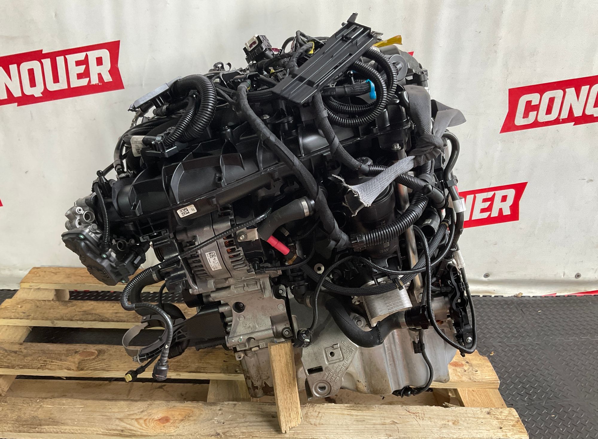 https://ycs.partsauto.market/partsauto-images/thmbs/userImages/h353NjtZg3VDP19b5HMt7LlpbQ93/part/af4ac6cf-aedb-4d23-bbe0-7f3979722a89_1745588455654.jpg