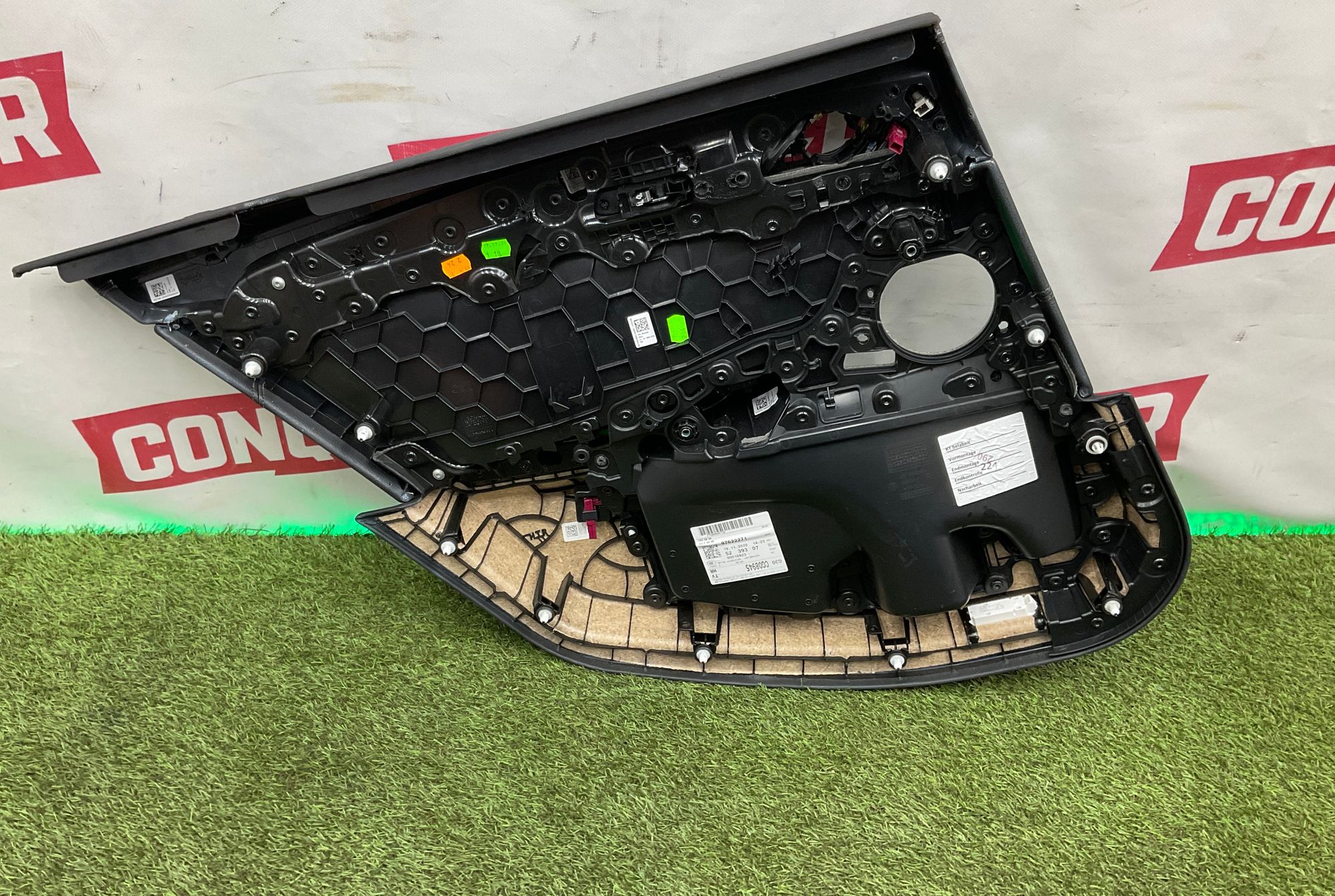 Обшивка двери задней правой BMW 5 серия, G30/G31 рестайлинг, 4000 рублей, Москва