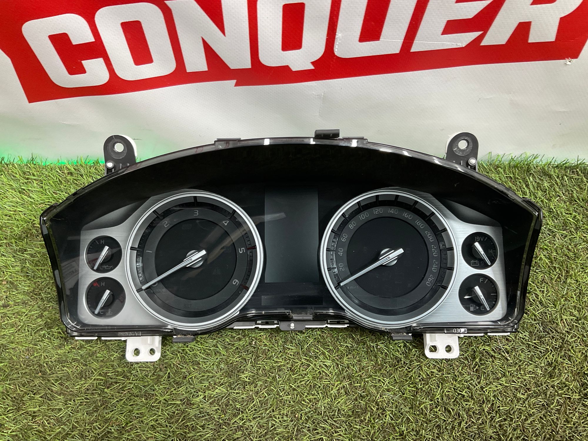 Приборная панель Toyota Land Cruiser 200 рестайлинг 1VD, 60000 рублей, Москва