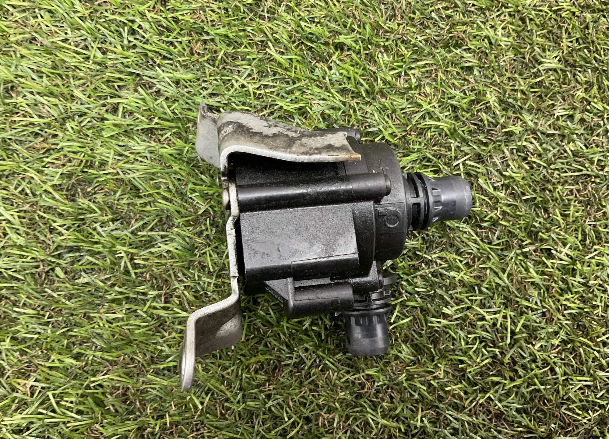 Дополнительный насос охлаждающей жидкости BMW 5 серия, F10/F11/F07 рестайлинг N47, 3000 рублей, Москва