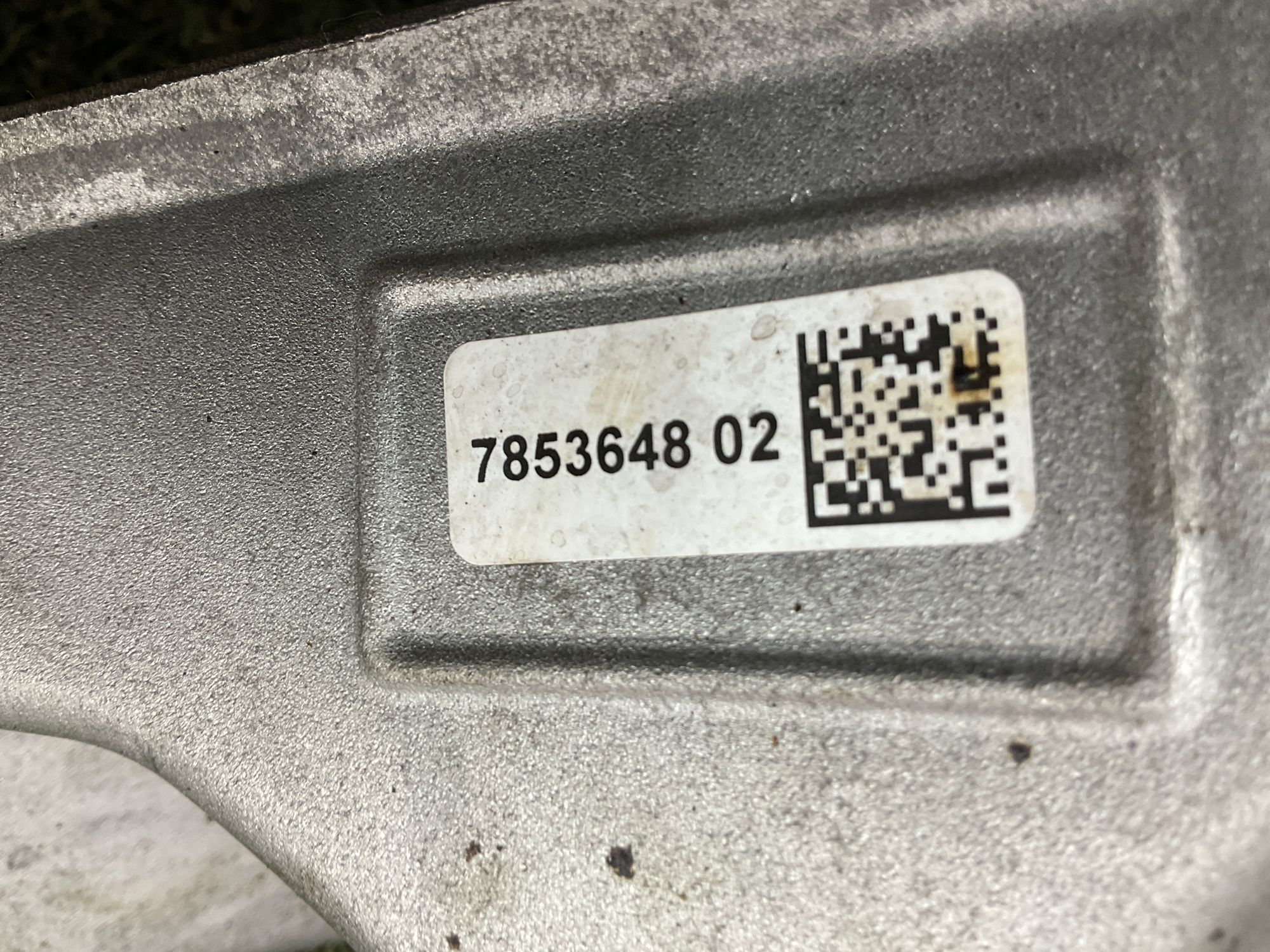 Кронштейн двигателя правый BMW M5, F90 2019, 8000 рублей, Москва