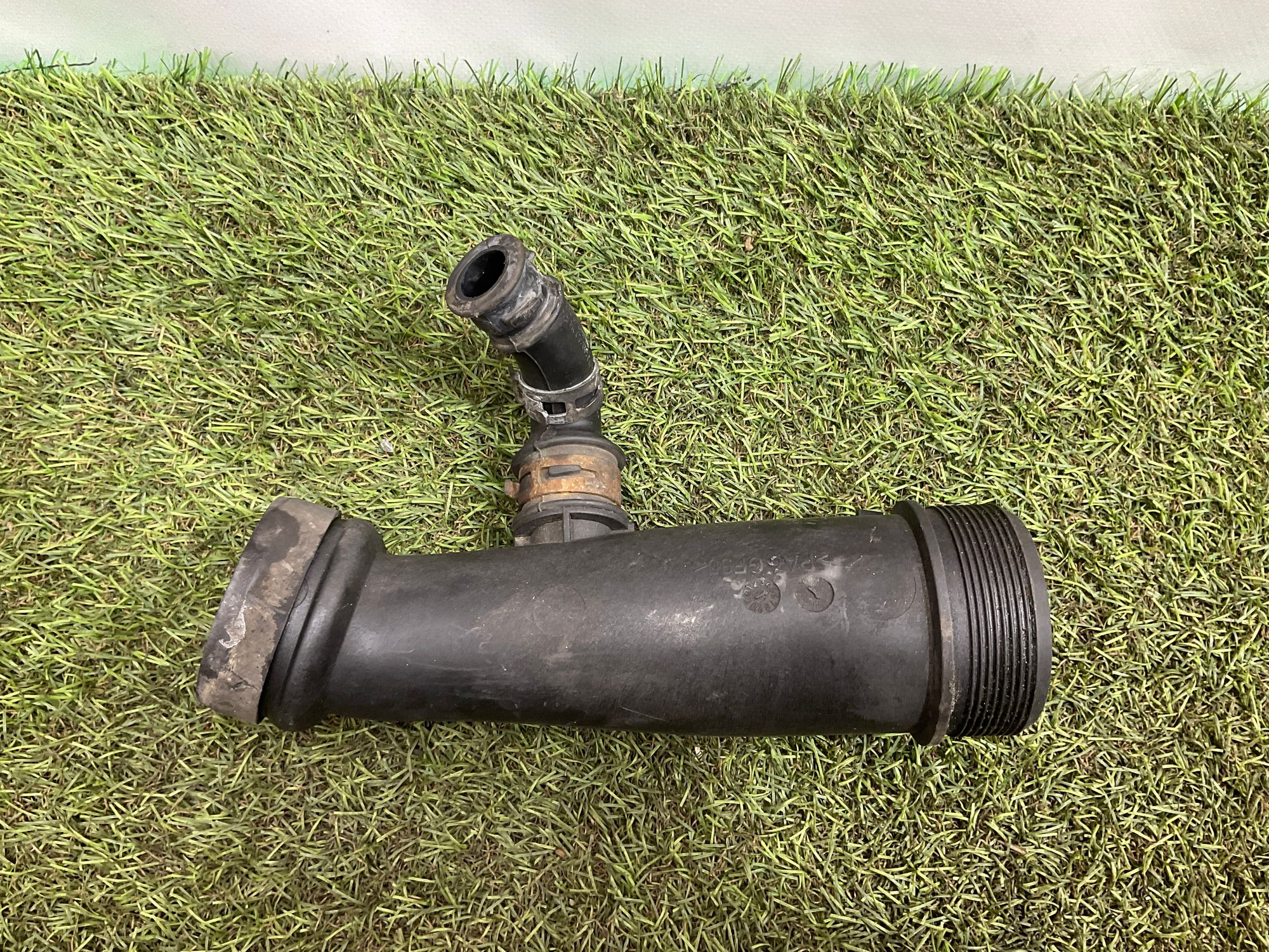 Трубка рециркуляции картерных газов Jaguar XJ, IV (X351) Рестайлинг, 1000 рублей, Москва