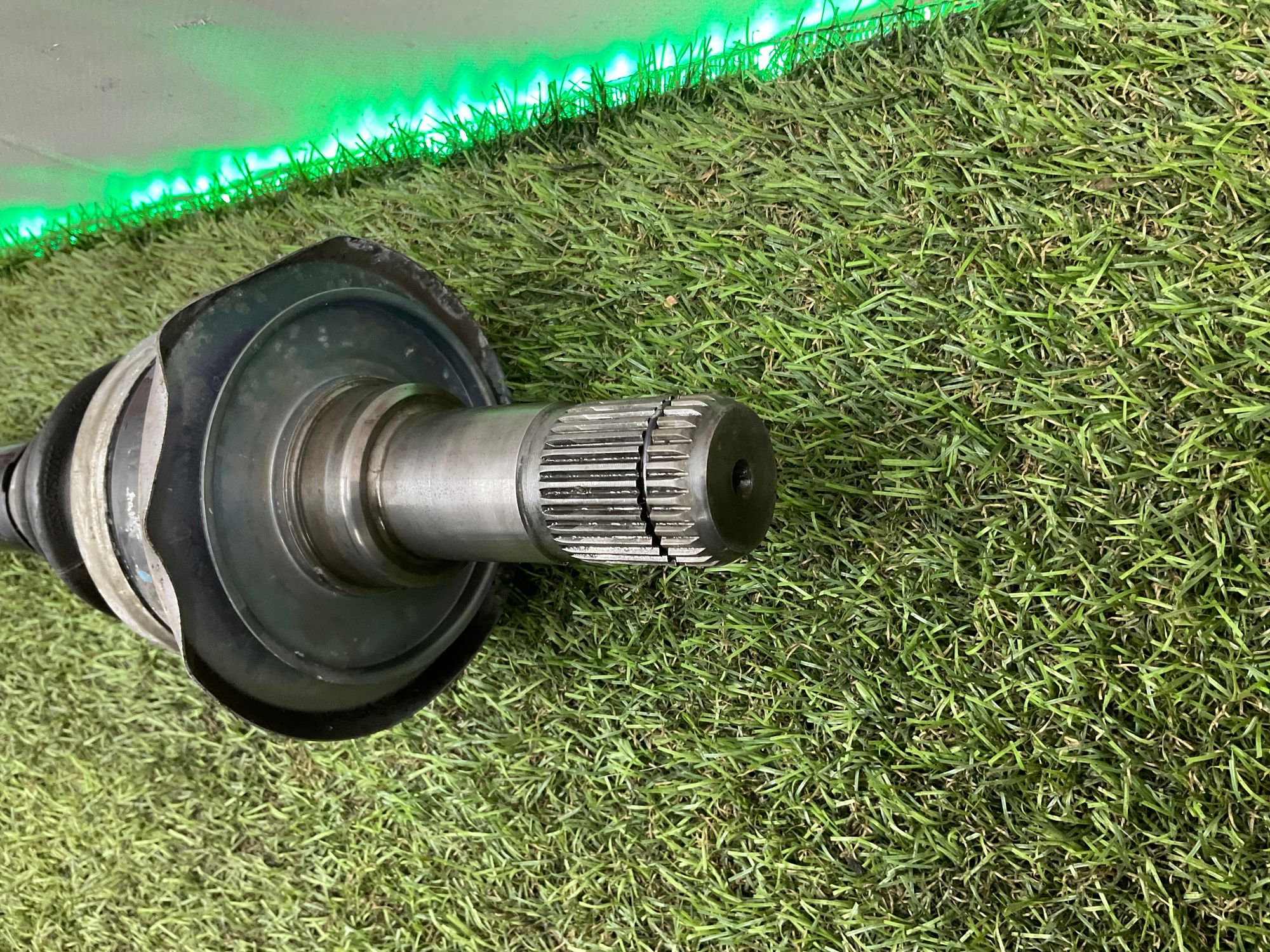 Приводной вал колеса задний правый BMW 6 серия, F06/F13/F12 рестайлинг, 7000 рублей, Москва