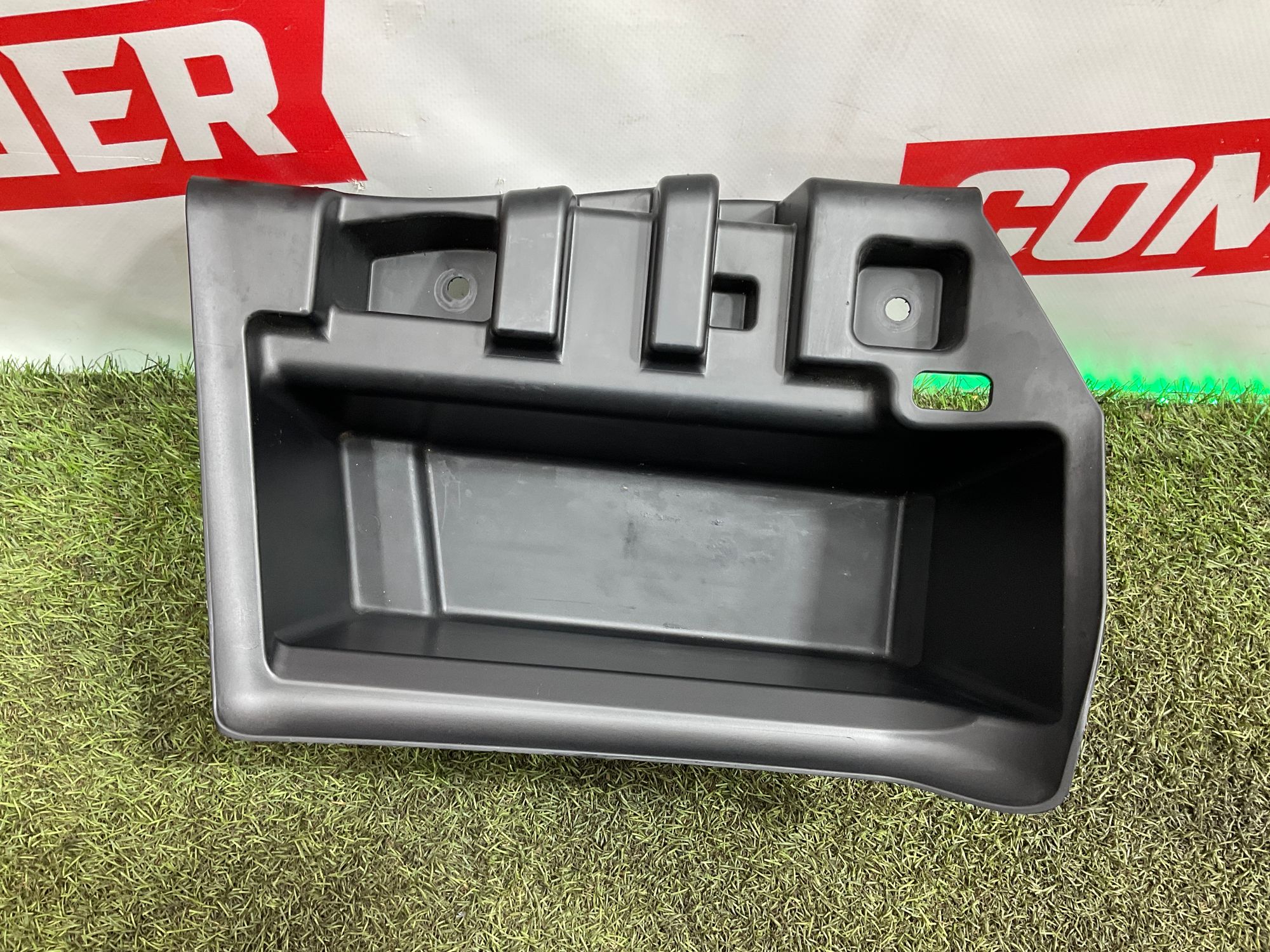 Ящик багажника правый BMW M5, F90 рестайлинг 2022, 2000 рублей, Москва