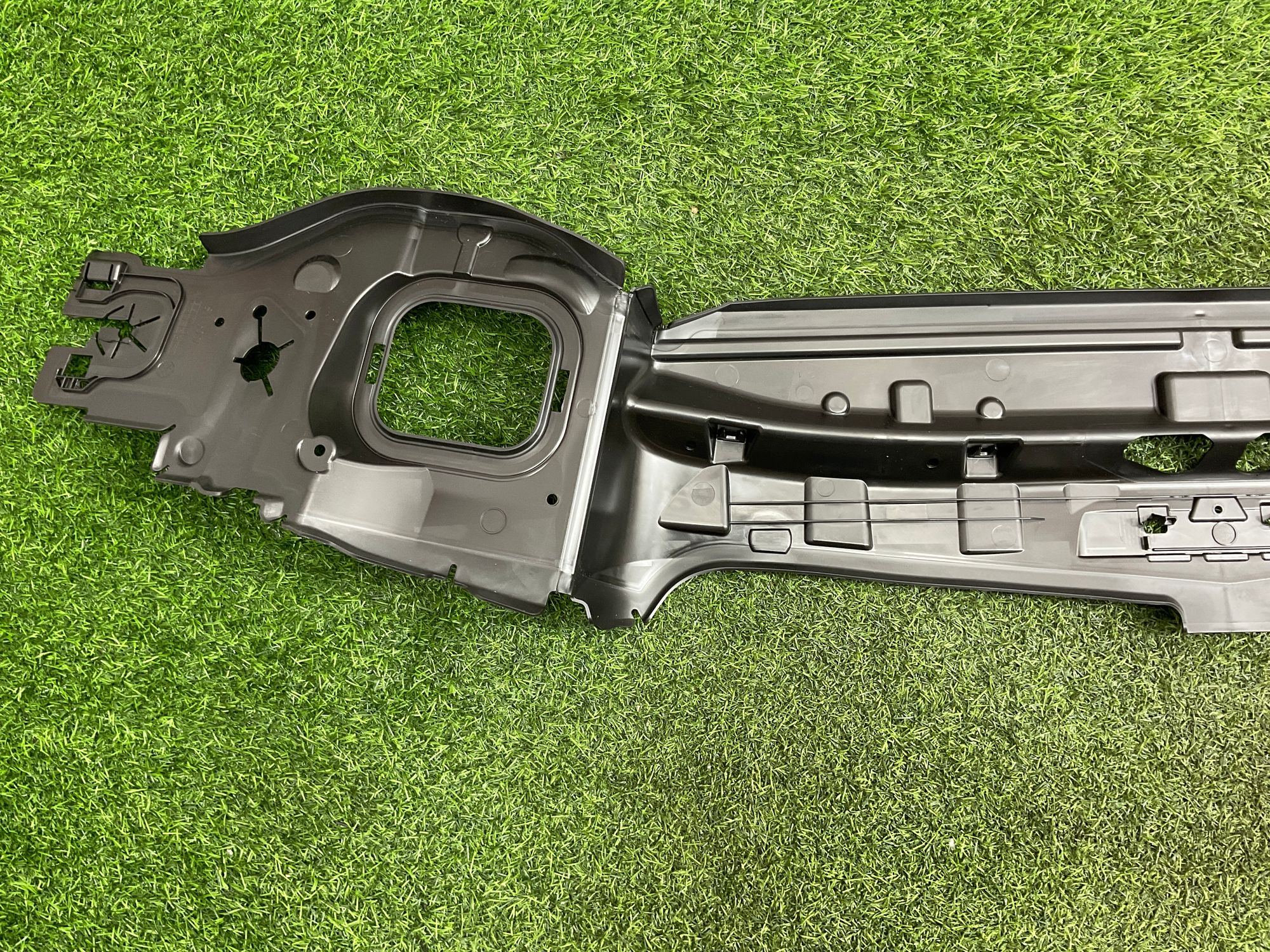 Дефлектор радиатора верхний BMW X5, G05, 16500 рублей, Москва