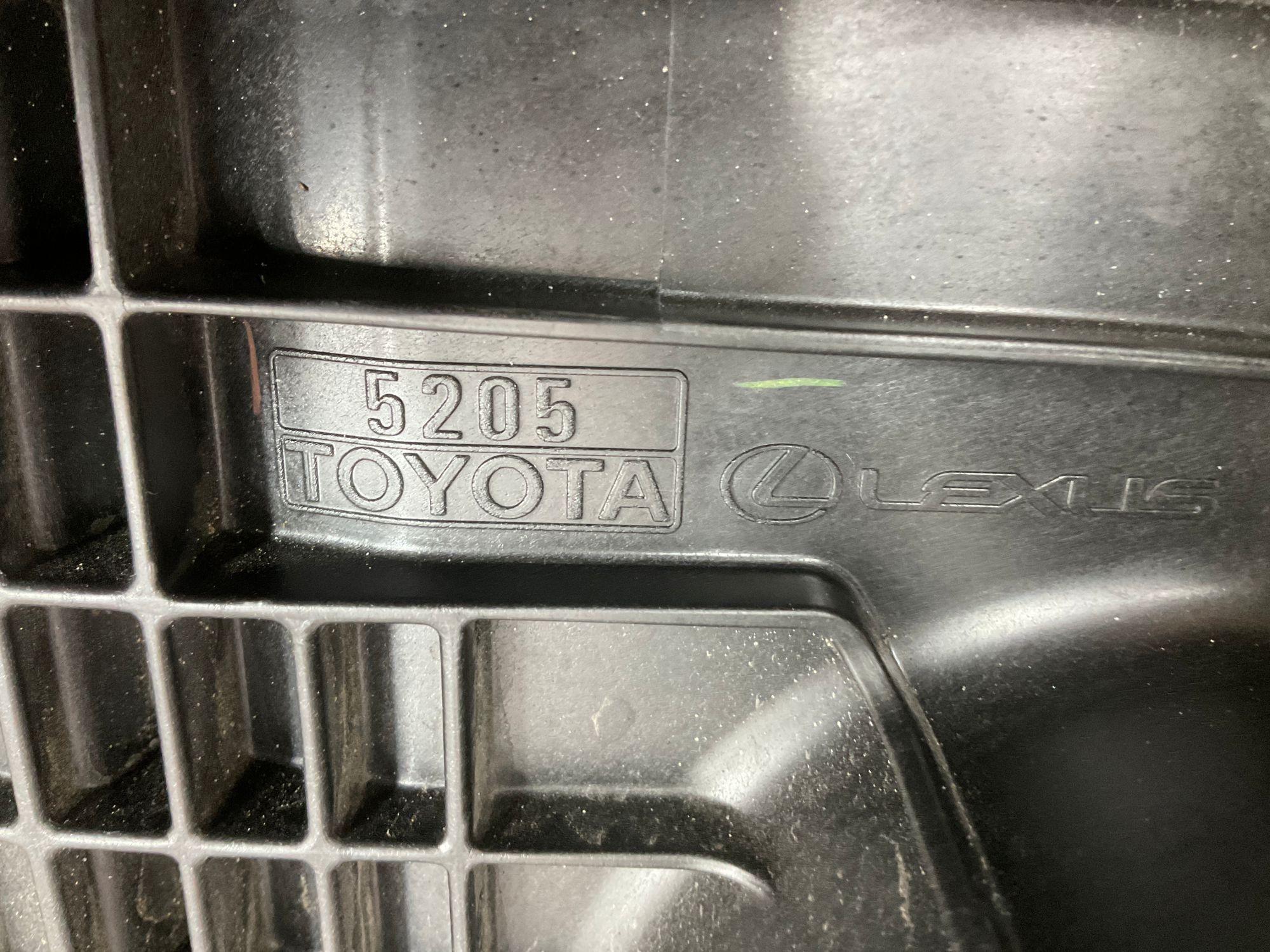 https://ycs.partsauto.market/partsauto-images/thmbs/userImages/h353NjtZg3VDP19b5HMt7LlpbQ93/part/b1f9c43d-fe34-45f4-ab6a-1605b5f3446d_1779700874773.jpg