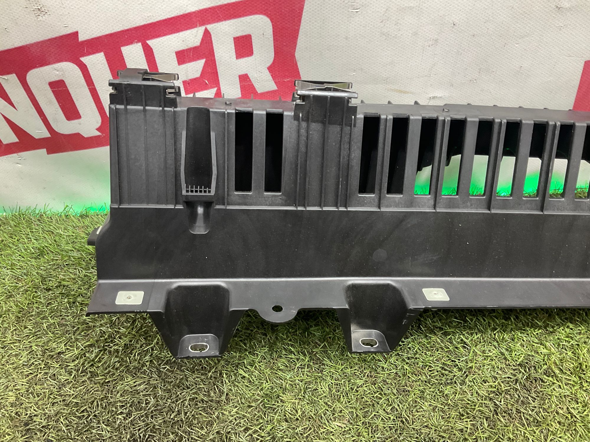 Кронштейн пола багажника правый BMW X6 M, F86, 1000 рублей, Москва