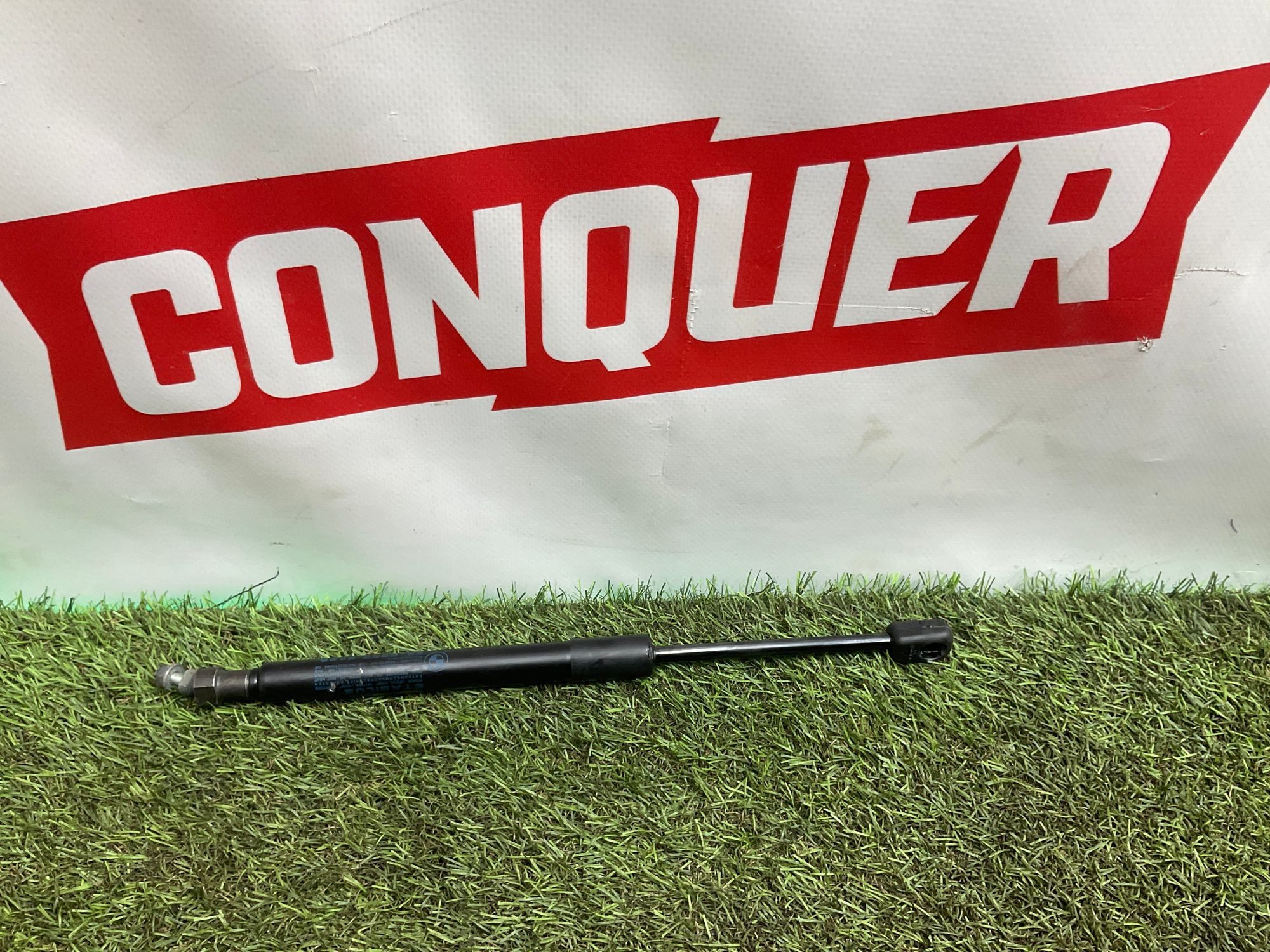 Амортизатор крышки багажника BMW M3, G81 2023, 1000 рублей, Москва