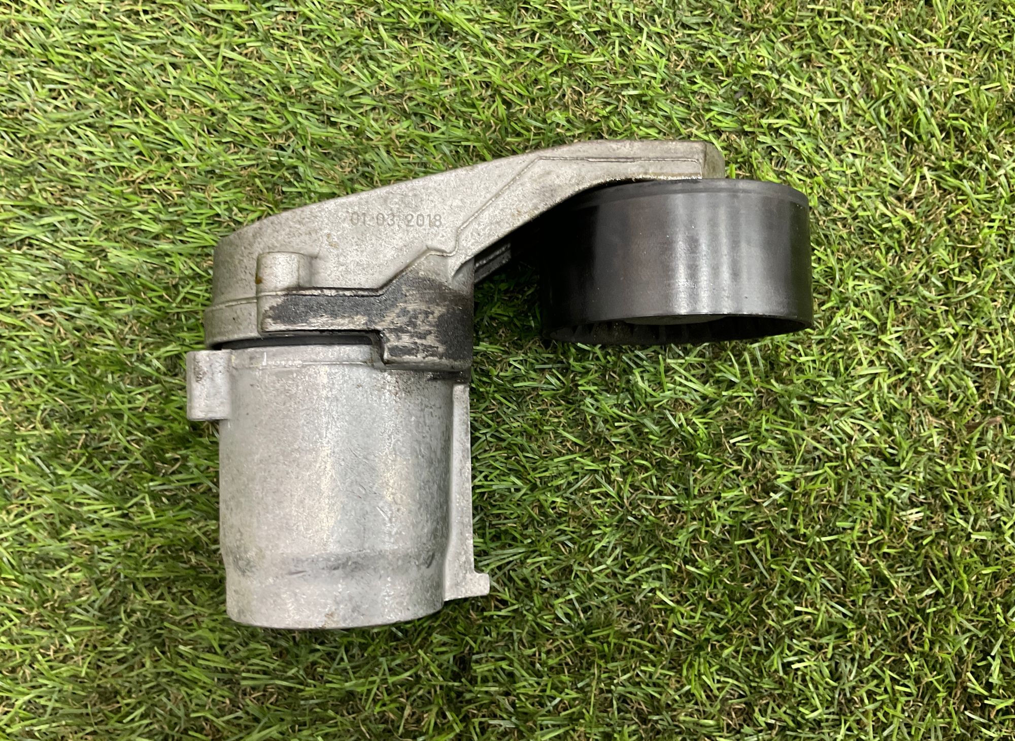 Ролик натяжителя ремня BMW 5 серия, F10/F11/F07 рестайлинг, 1000 рублей, Москва