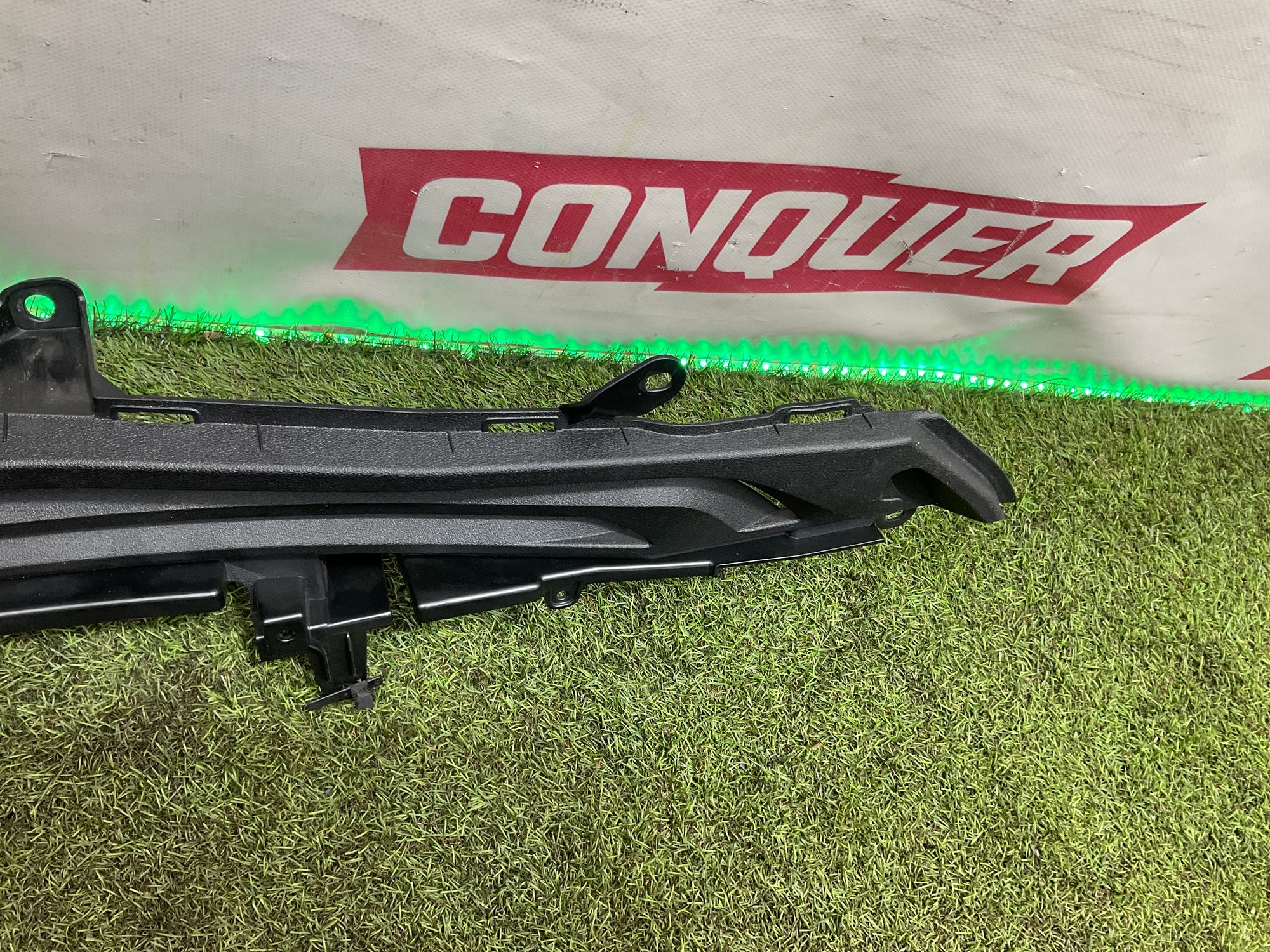 Направляющая шторки багажника правая BMW X5 G05, 1500 рублей, Москва