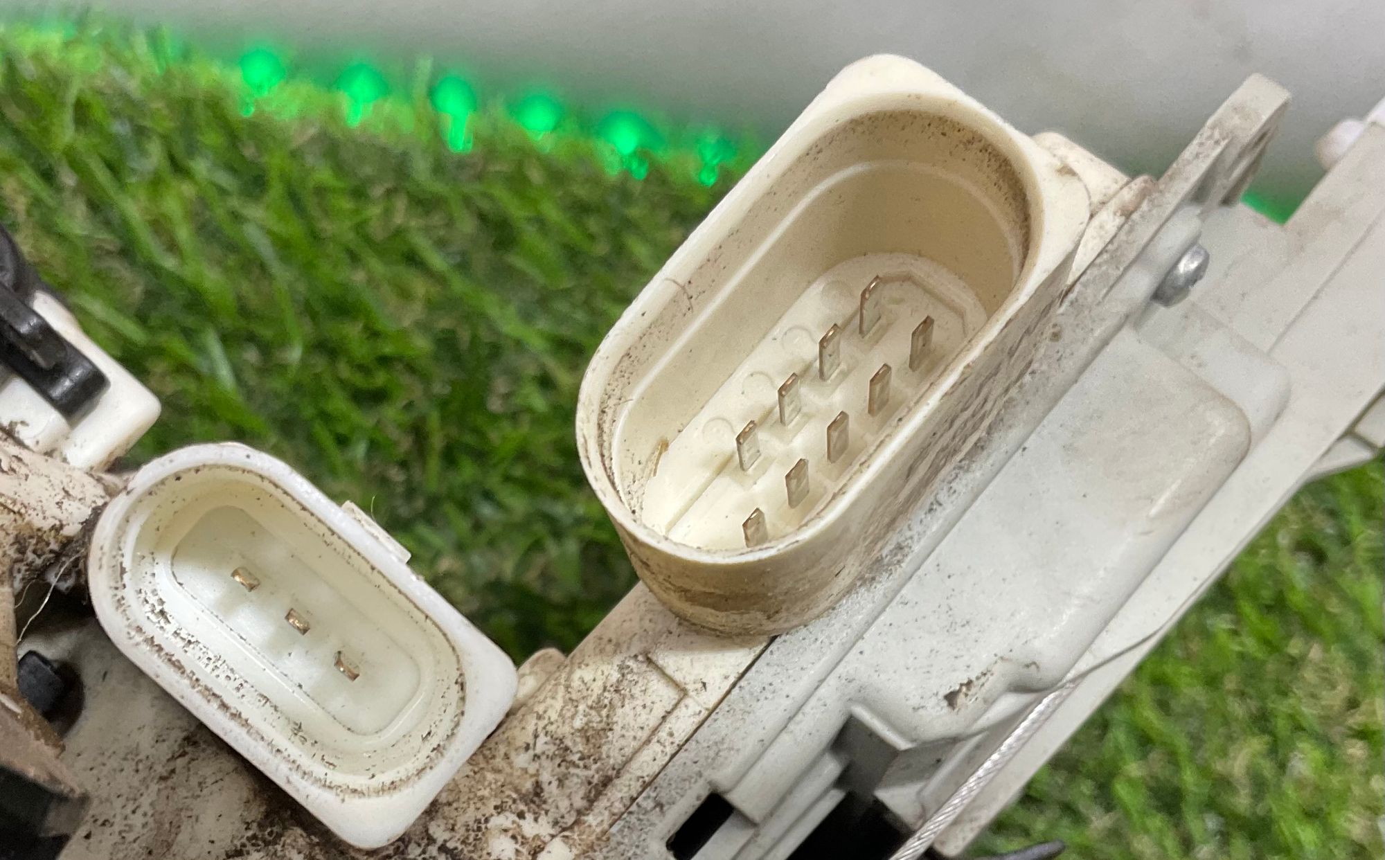 https://ycs.partsauto.market/partsauto-images/thmbs/userImages/h353NjtZg3VDP19b5HMt7LlpbQ93/part/b2e435e6-b759-4555-ac7a-4b393746c995_1786369502809.jpg