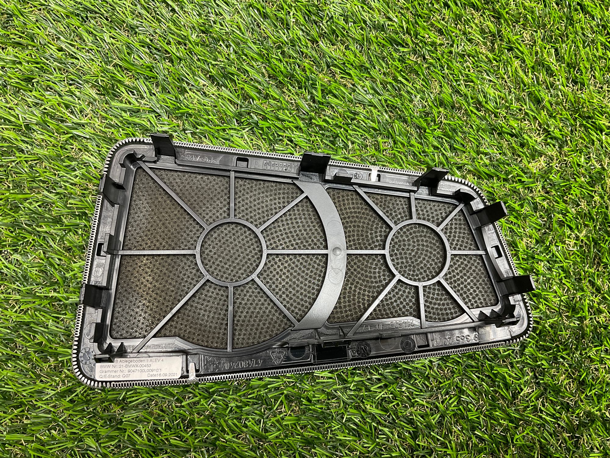 https://ycs.partsauto.market/partsauto-images/thmbs/userImages/h353NjtZg3VDP19b5HMt7LlpbQ93/part/b2f0479c-ca0e-4ec7-9c96-ae0ddf40fa18_1780317777800.jpg