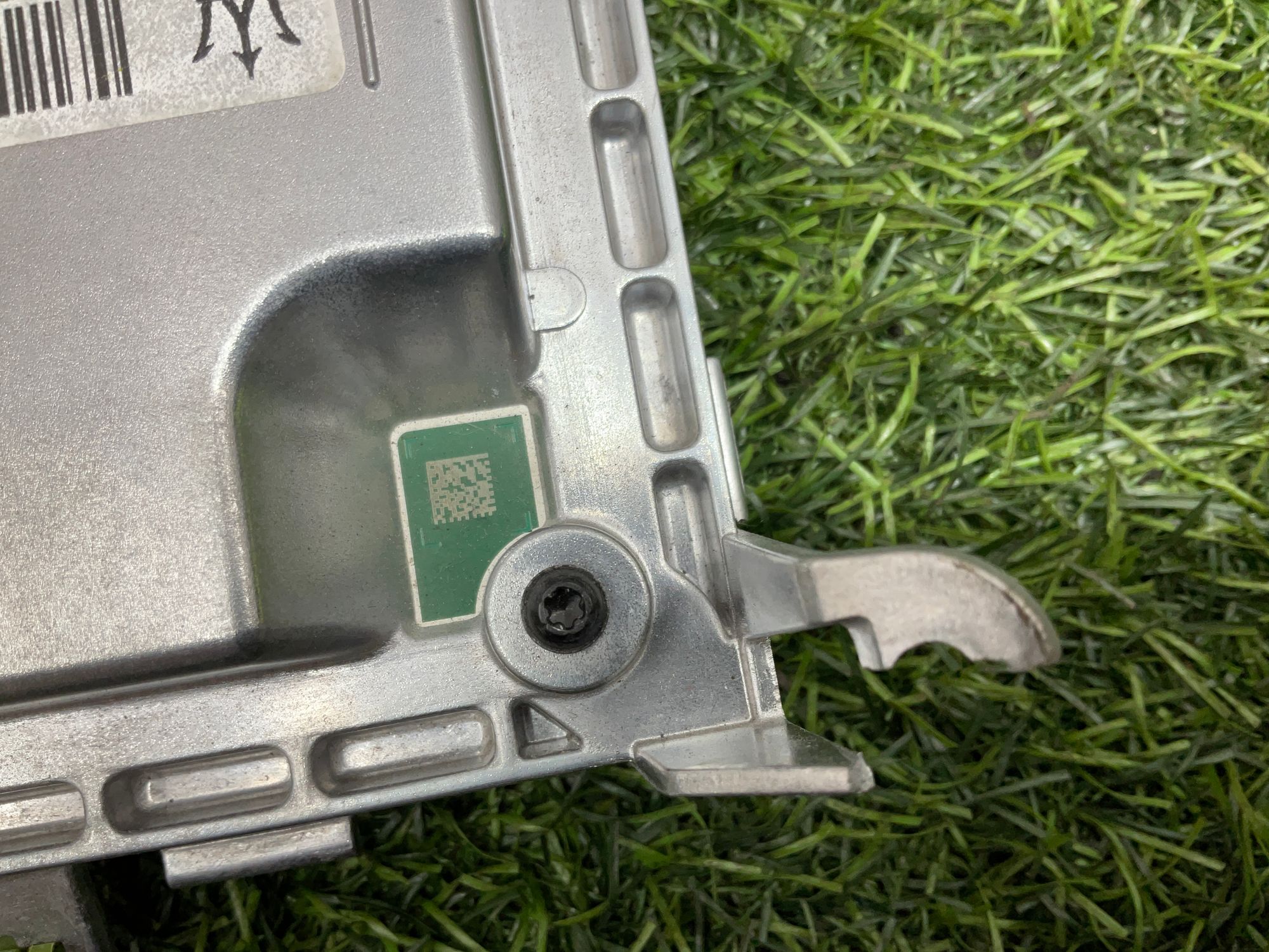 Монитор Maserati Levante 1, 35000 рублей, Москва