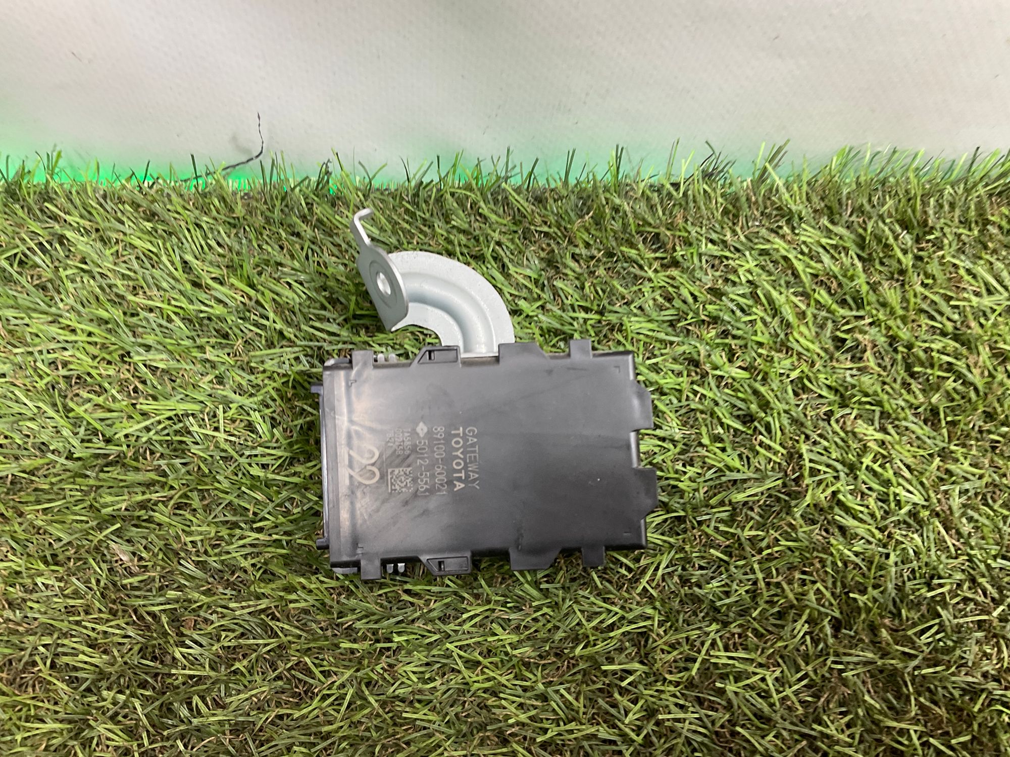 Блок управления Toyota Land Cruiser 200 рестайлинг 2 (2015—2023) 2017, 1000 рублей, Москва