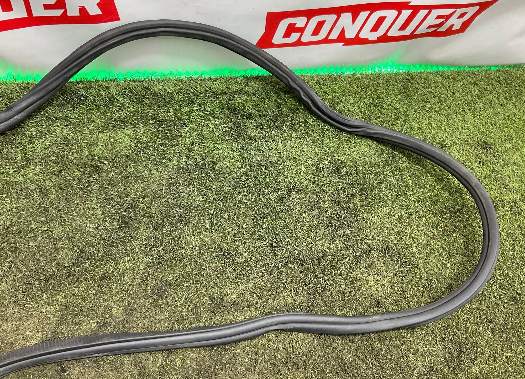 Уплотнитель двери передней BMW M8 F92 2019, 7000 рублей, Москва