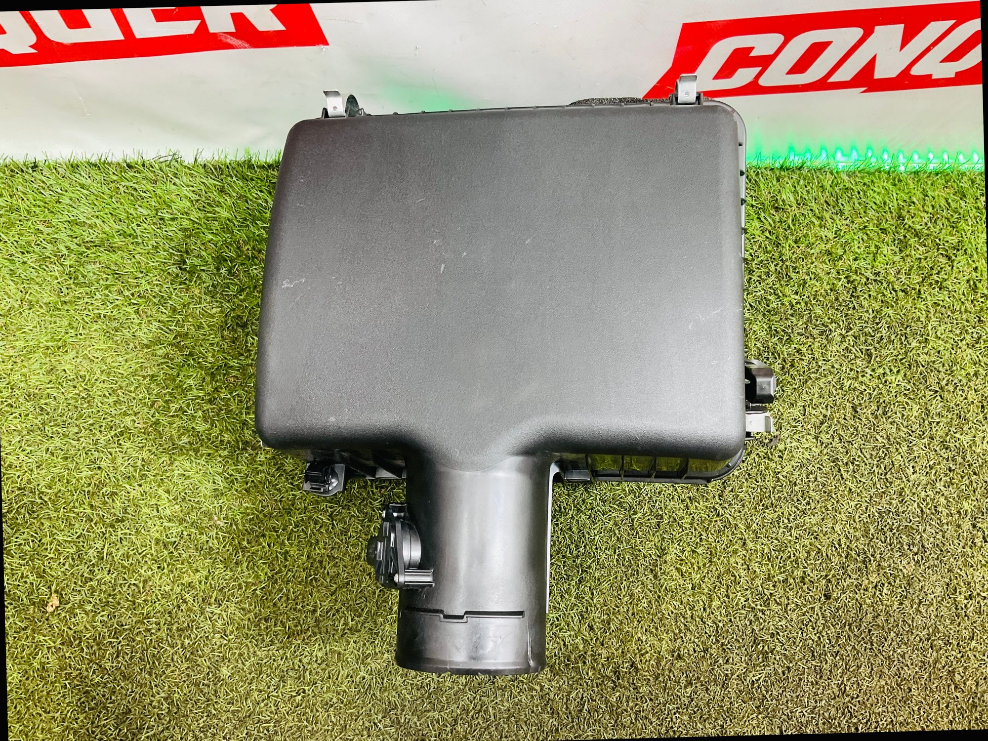 https://ycs.partsauto.market/partsauto-images/thmbs/userImages/h353NjtZg3VDP19b5HMt7LlpbQ93/part/b55d57d5-690f-4820-97f6-ebbcabf9cd10_1779700876021.jpg