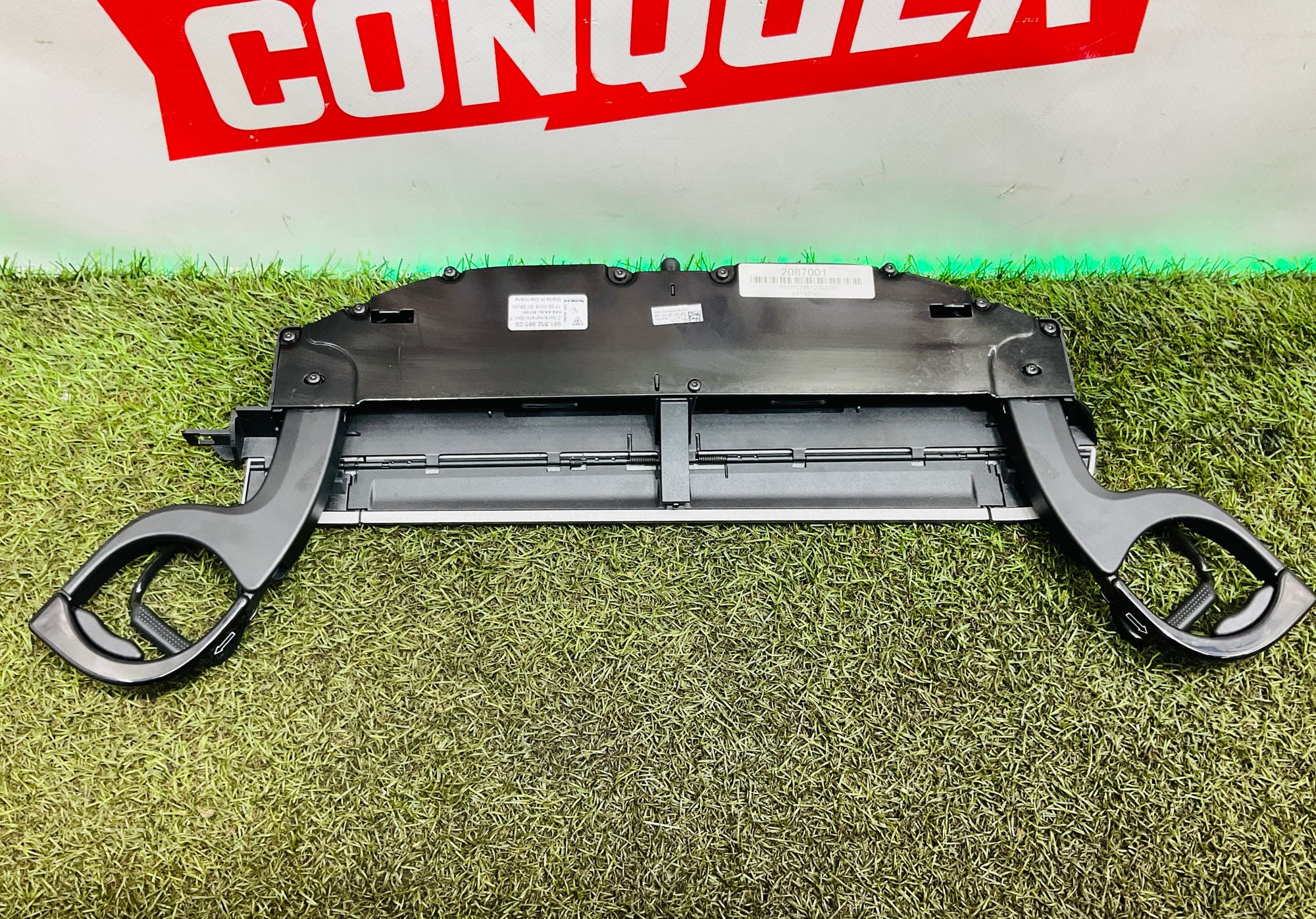 Подстаканник передний Porsche 911 GT3 991 Рестайлинг 2018, 20000 рублей, Москва