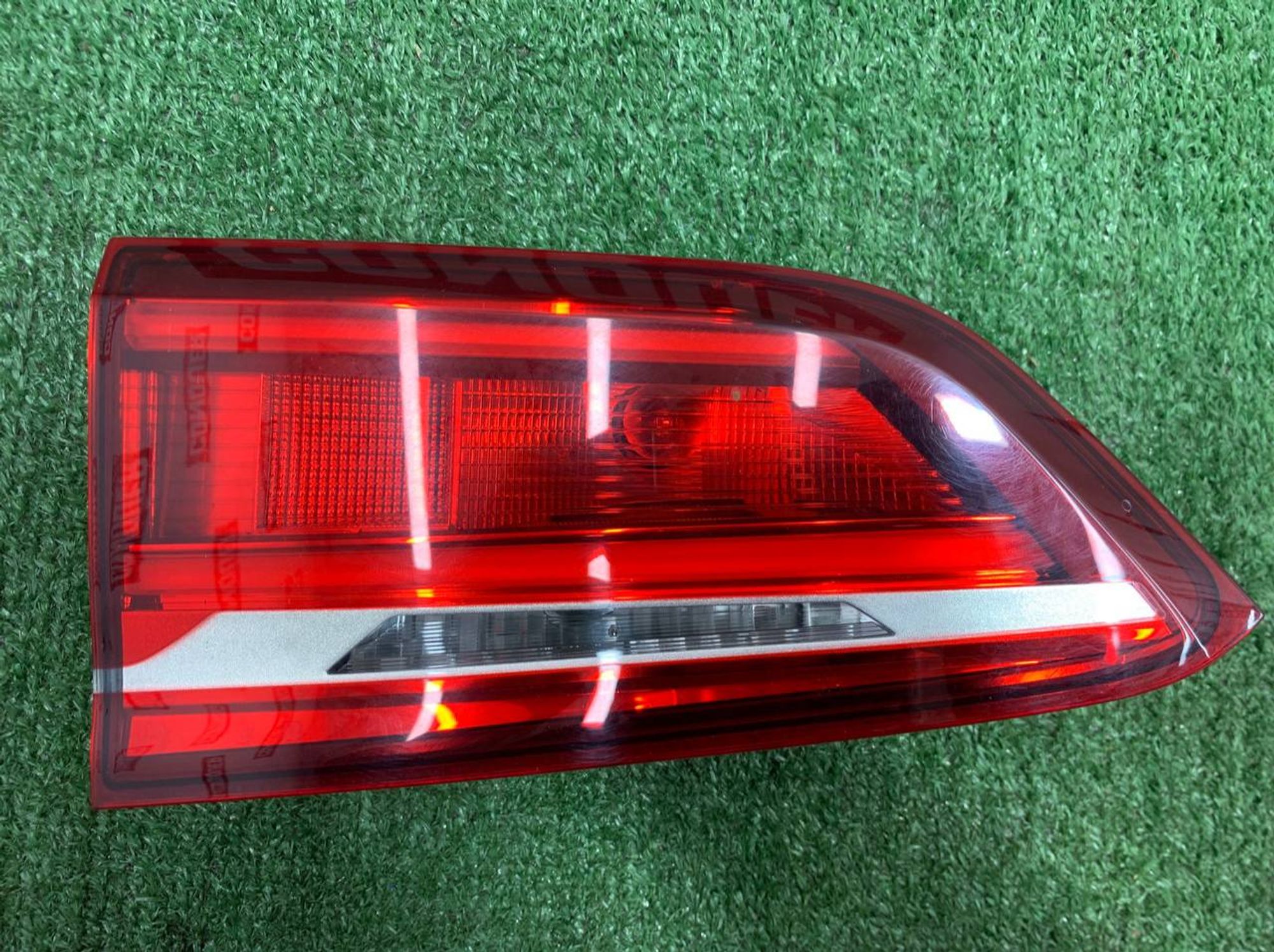 https://ycs.partsauto.market/partsauto-images/thmbs/userImages/h353NjtZg3VDP19b5HMt7LlpbQ93/part/b5fe0dd2-a421-45ac-91c8-6fa4687b73d1_1731684556341.jpg