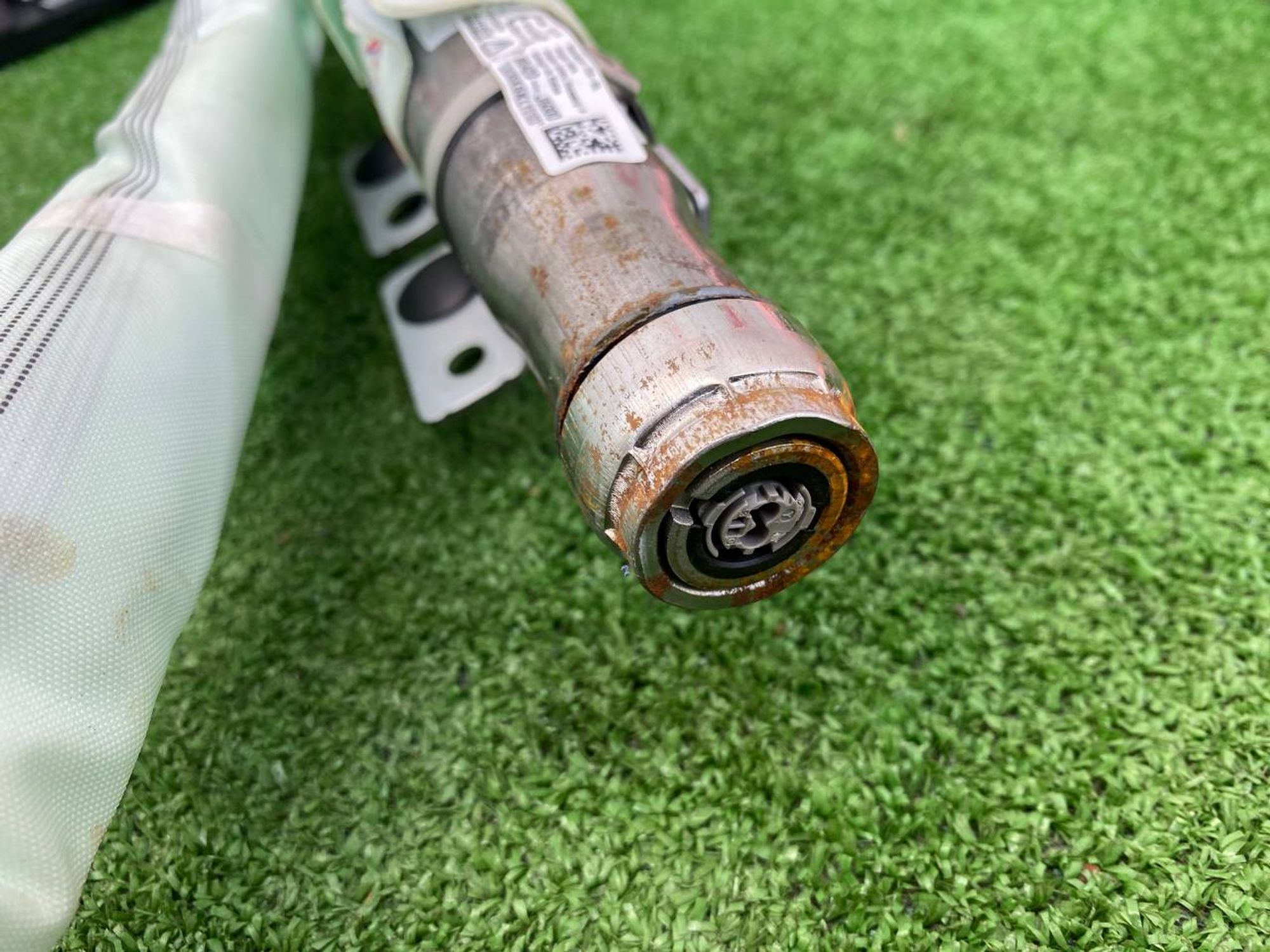https://ycs.partsauto.market/partsauto-images/thmbs/userImages/h353NjtZg3VDP19b5HMt7LlpbQ93/part/b64839d1-3caa-4e35-b932-6ad4ada550a1_1743839860583.jpg