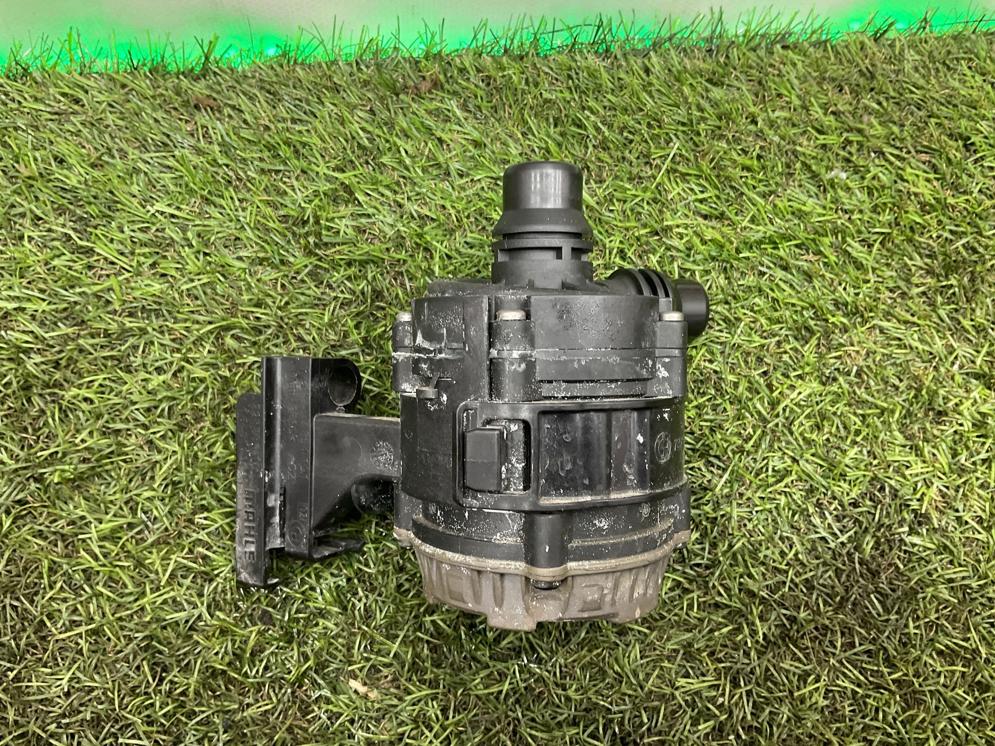 Помпа дополнительная BMW 5 серия, G30/G31 рестайлинг 2020, 8000 рублей, Москва