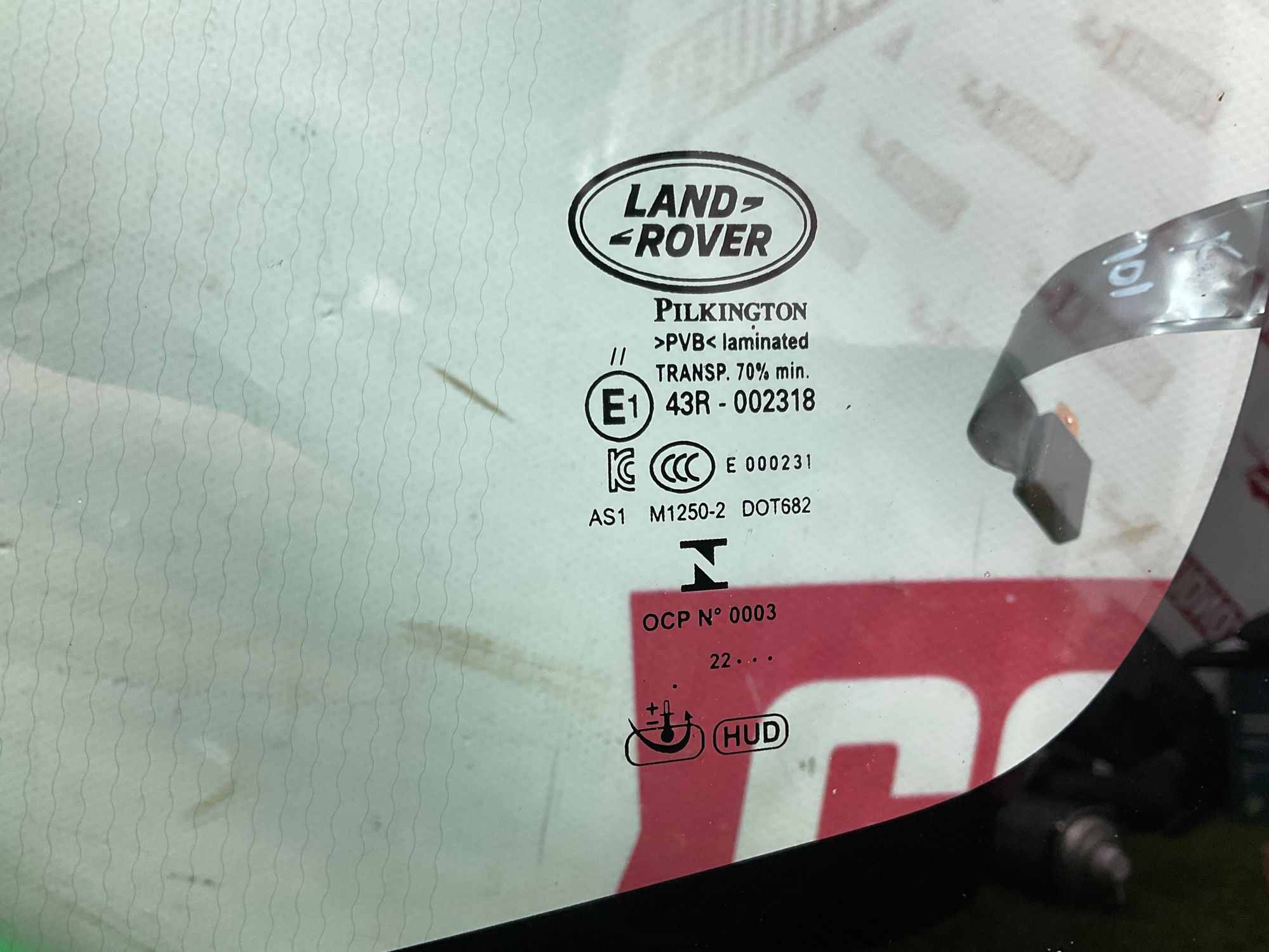 Лобовое стекло Land Rover Defender II 2022 с подогревом, 65000 рублей, Москва