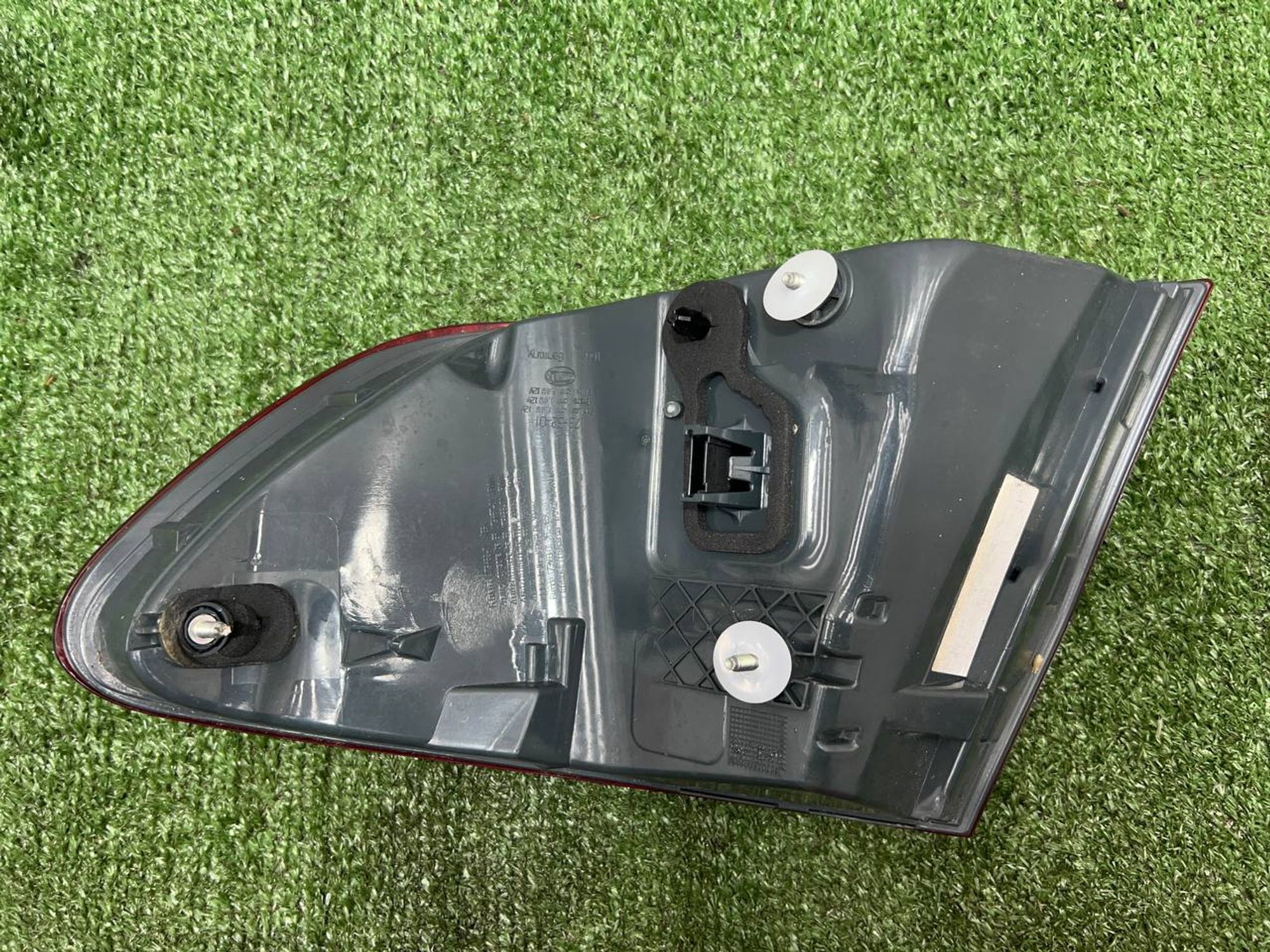 https://ycs.partsauto.market/partsauto-images/thmbs/userImages/h353NjtZg3VDP19b5HMt7LlpbQ93/part/b75a8a0b-7391-440e-b1f6-221803820252_1730194778648.jpg