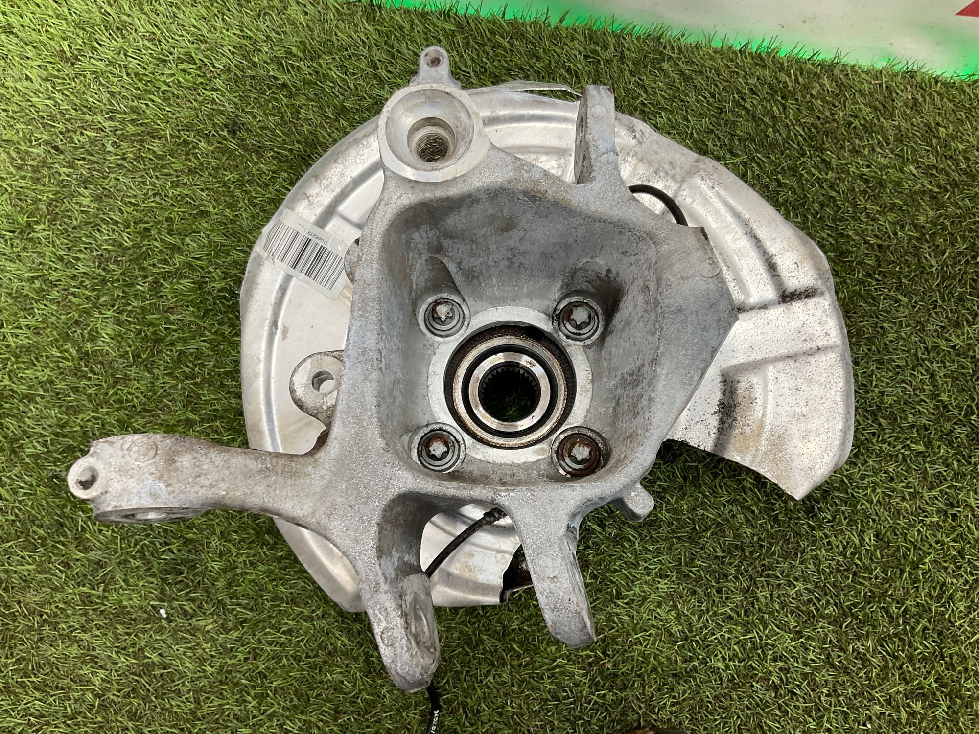 Поворотный кулак задний левый BMW 5 серия, F10 рестайлинг, 3000 рублей, Москва