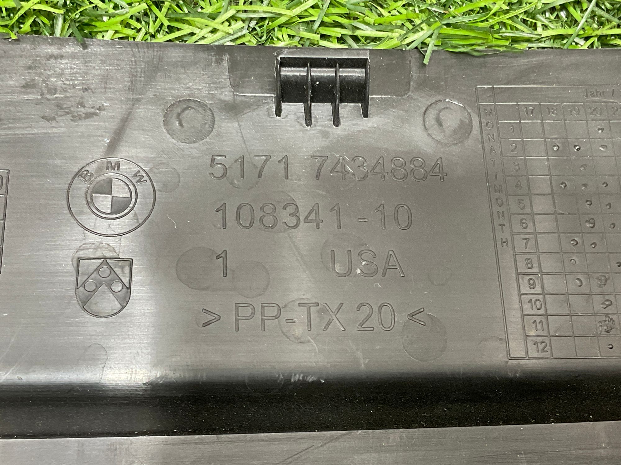 https://ycs.partsauto.market/partsauto-images/thmbs/userImages/h353NjtZg3VDP19b5HMt7LlpbQ93/part/b781ff66-4543-4dd9-a0aa-ddd66b418c95_1734683425412.jpg