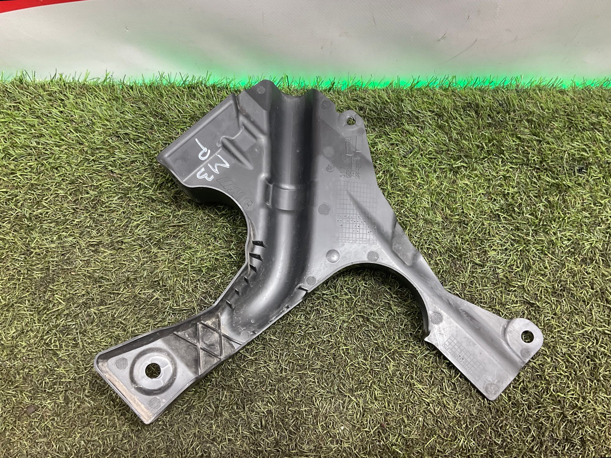 Пыльник рулевой рейки правый BMW M3 G80 2023, 3500 рублей, Москва