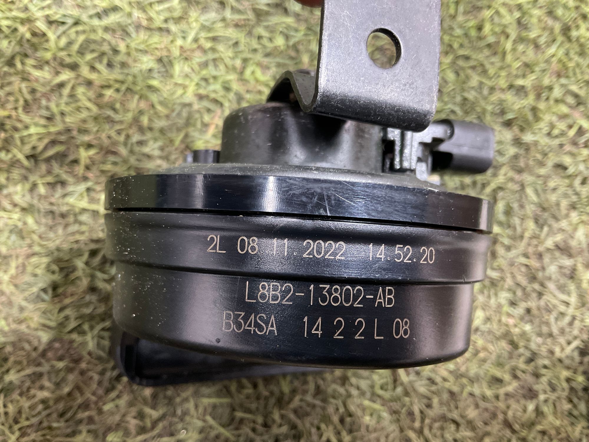 Звуковой сигнал левый Land Rover Defender II L663 2022, 5000 рублей, Москва