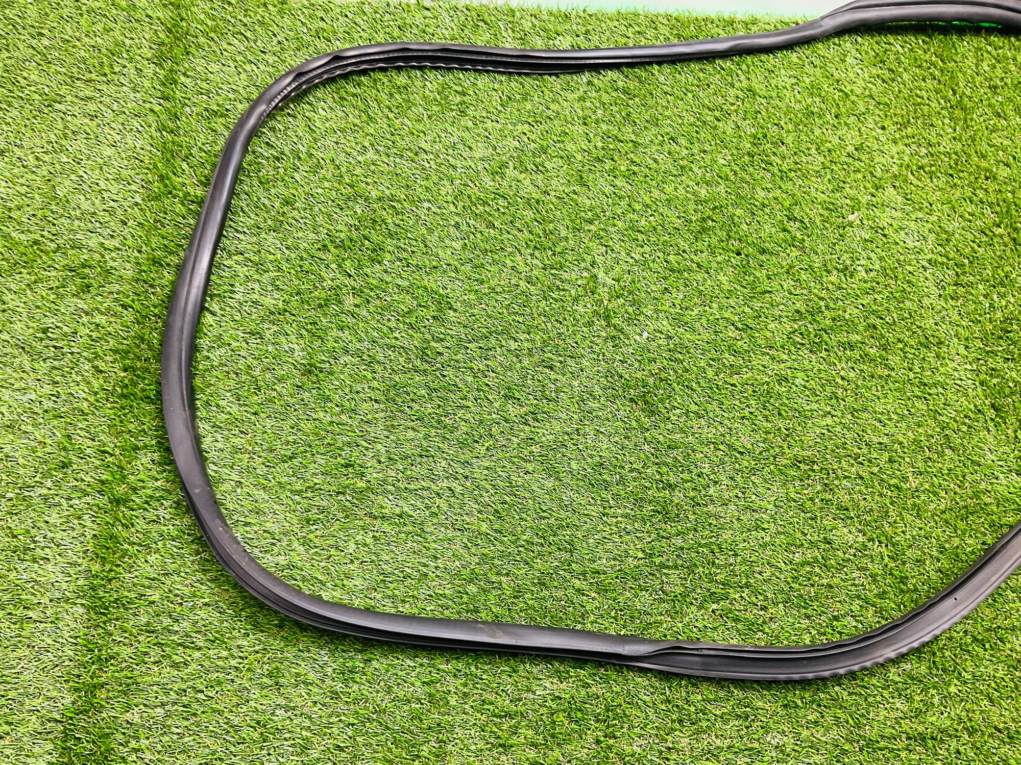 https://ycs.partsauto.market/partsauto-images/thmbs/userImages/h353NjtZg3VDP19b5HMt7LlpbQ93/part/b85b8a77-e29f-4bf7-8beb-59a175ad61c5_1780401939491.jpg