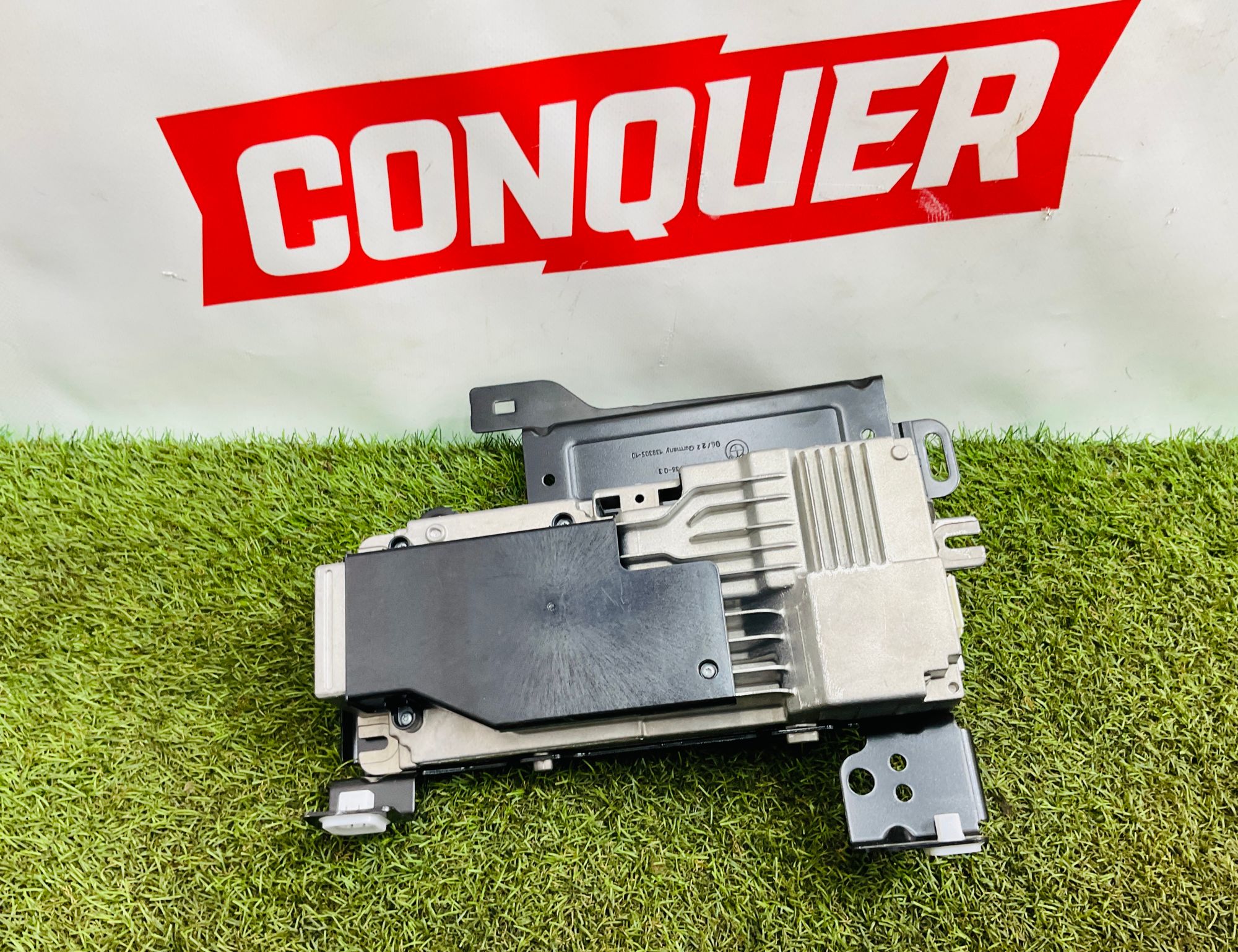 https://ycs.partsauto.market/partsauto-images/thmbs/userImages/h353NjtZg3VDP19b5HMt7LlpbQ93/part/b8df048a-5fb5-4b23-afa3-db436131d9b8_1779262780505.jpg