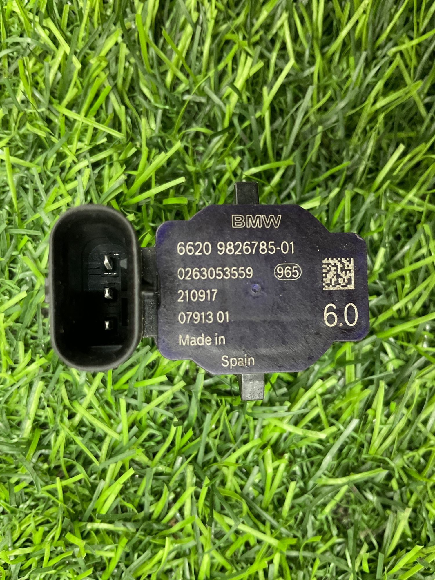 https://ycs.partsauto.market/partsauto-images/thmbs/userImages/h353NjtZg3VDP19b5HMt7LlpbQ93/part/b918f2f1-e154-4284-a94c-9aa9fcd6e193_1735308549204.jpg
