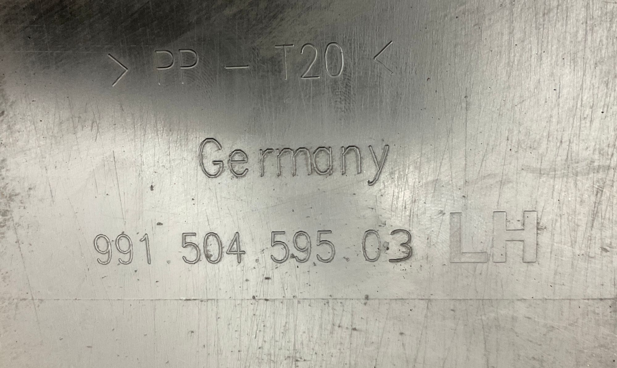 Накладка порога левая Porsche 911 GT3, 991 Рестайлинг 2018, 15000 рублей, Москва