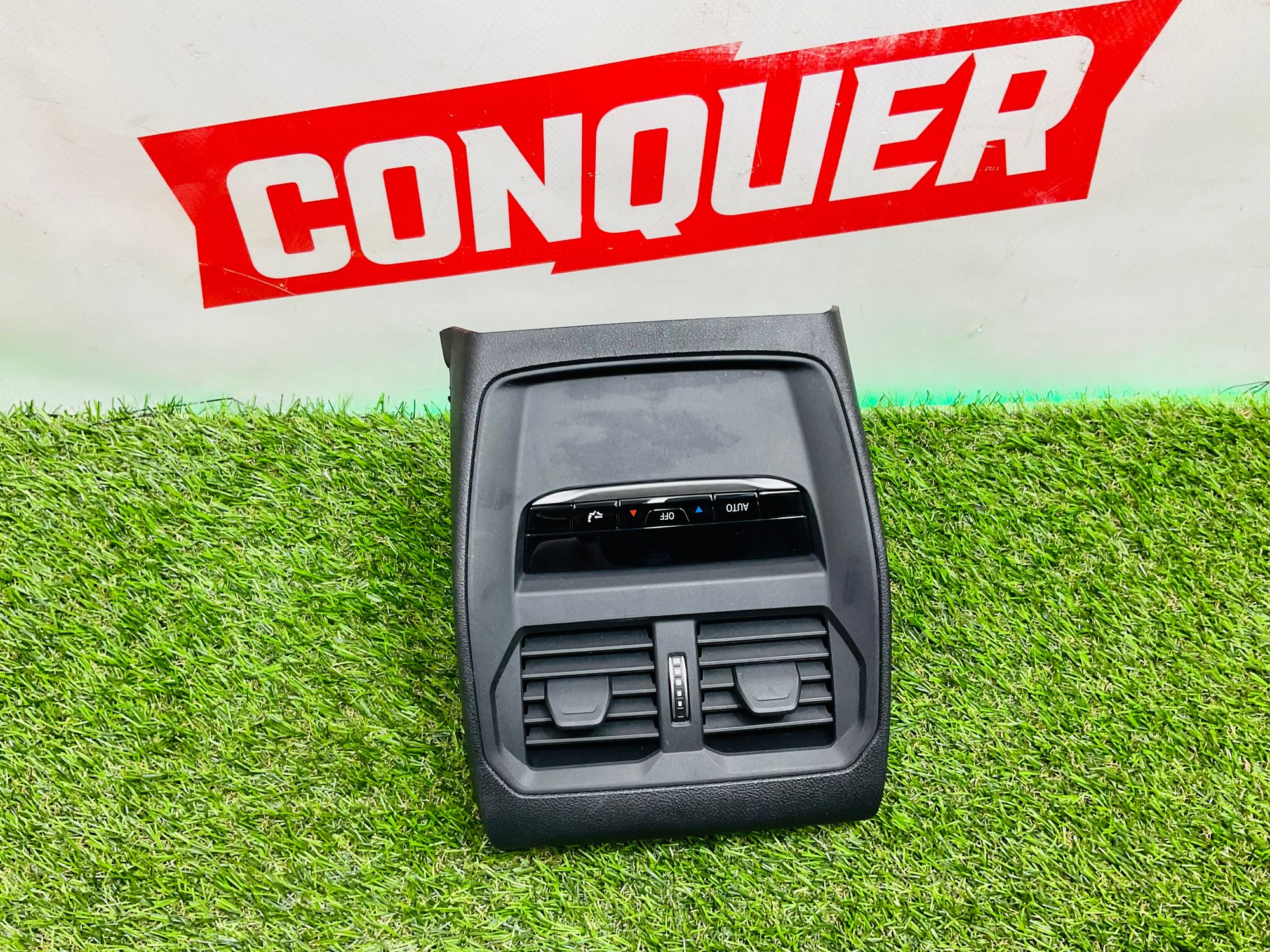 https://ycs.partsauto.market/partsauto-images/thmbs/userImages/h353NjtZg3VDP19b5HMt7LlpbQ93/part/ba4cc6f2-a9ec-4828-8e13-deb31581df61_1781522441831.jpg